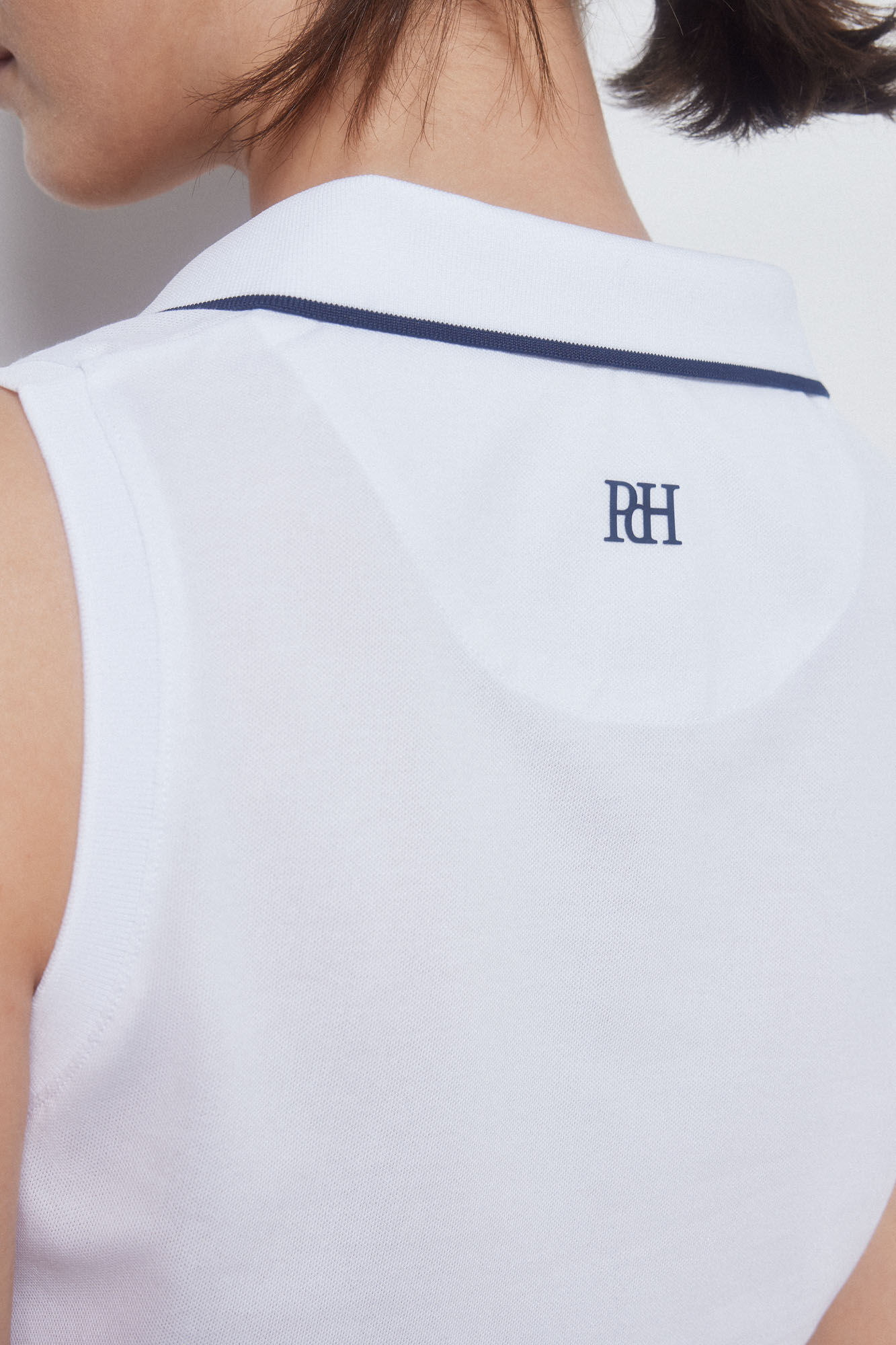 Pedro del Hierro Polo liso t&eacute;cnico GOLF Crudo