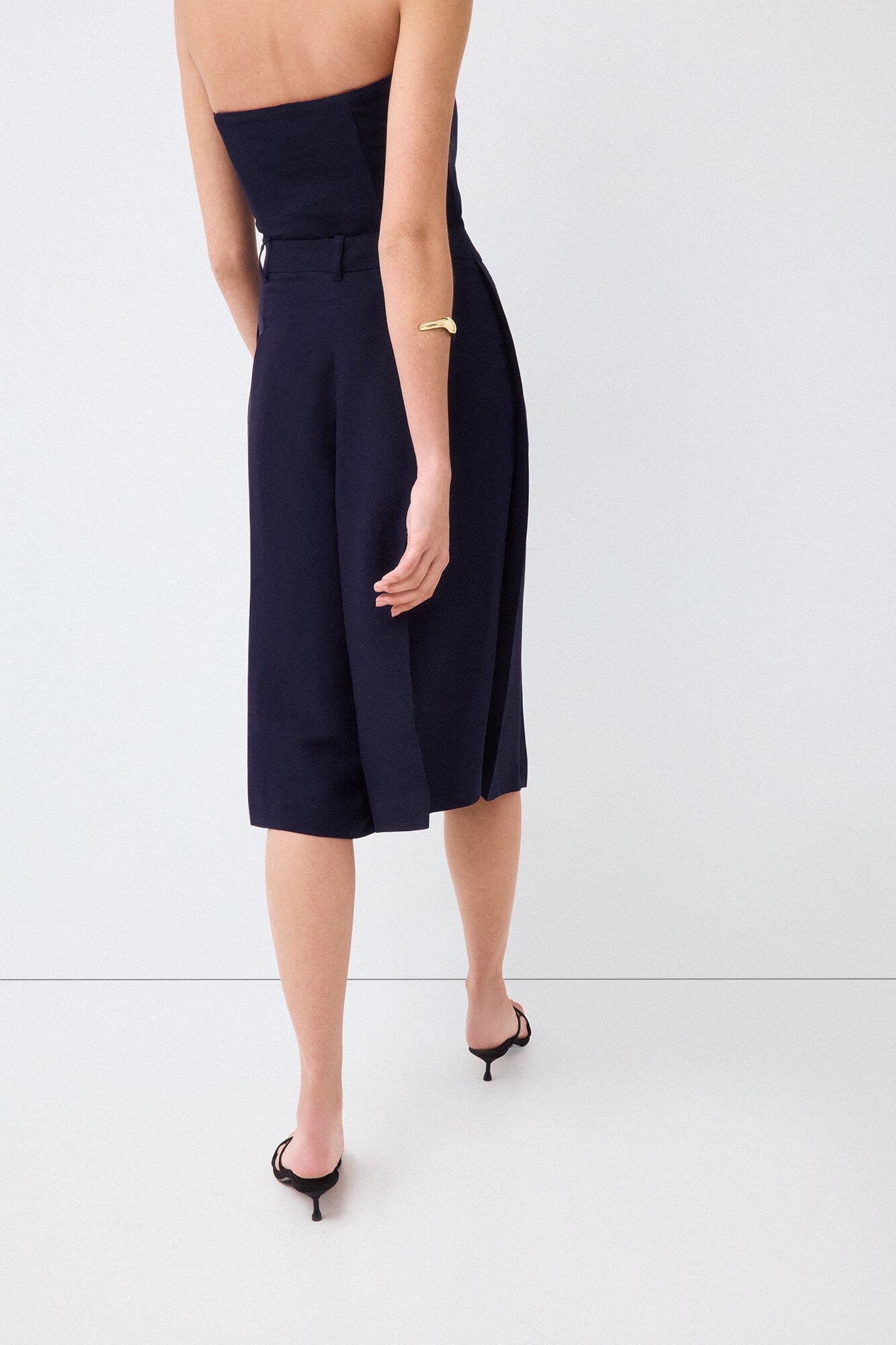 Pedro del Hierro Navy Bermuda shorts Blue