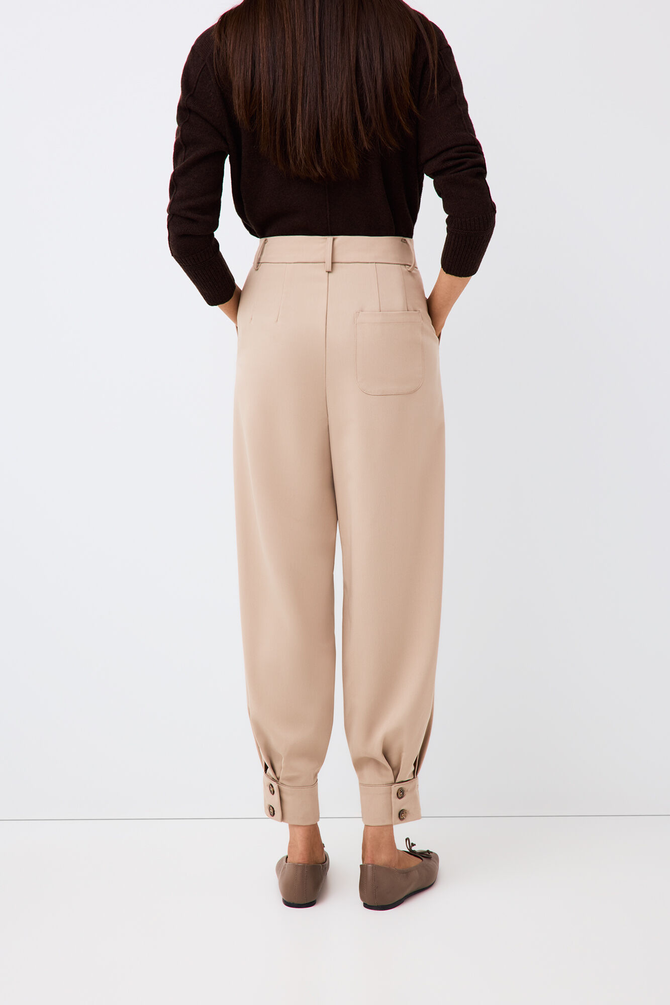 Pedro del Hierro Trousers with pleats Beige