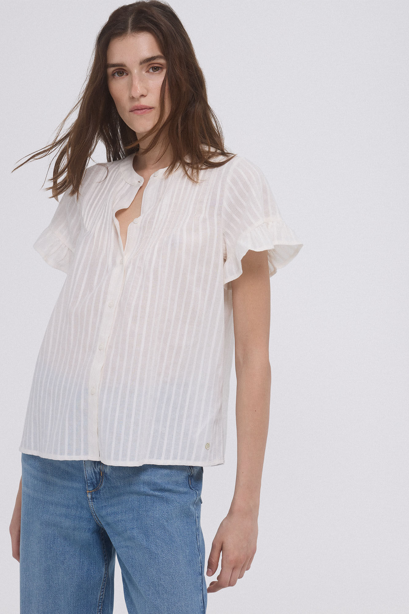 Pedro del Hierro Blusa rom&aacute;ntica tejido fantas&iacute;a Crudo