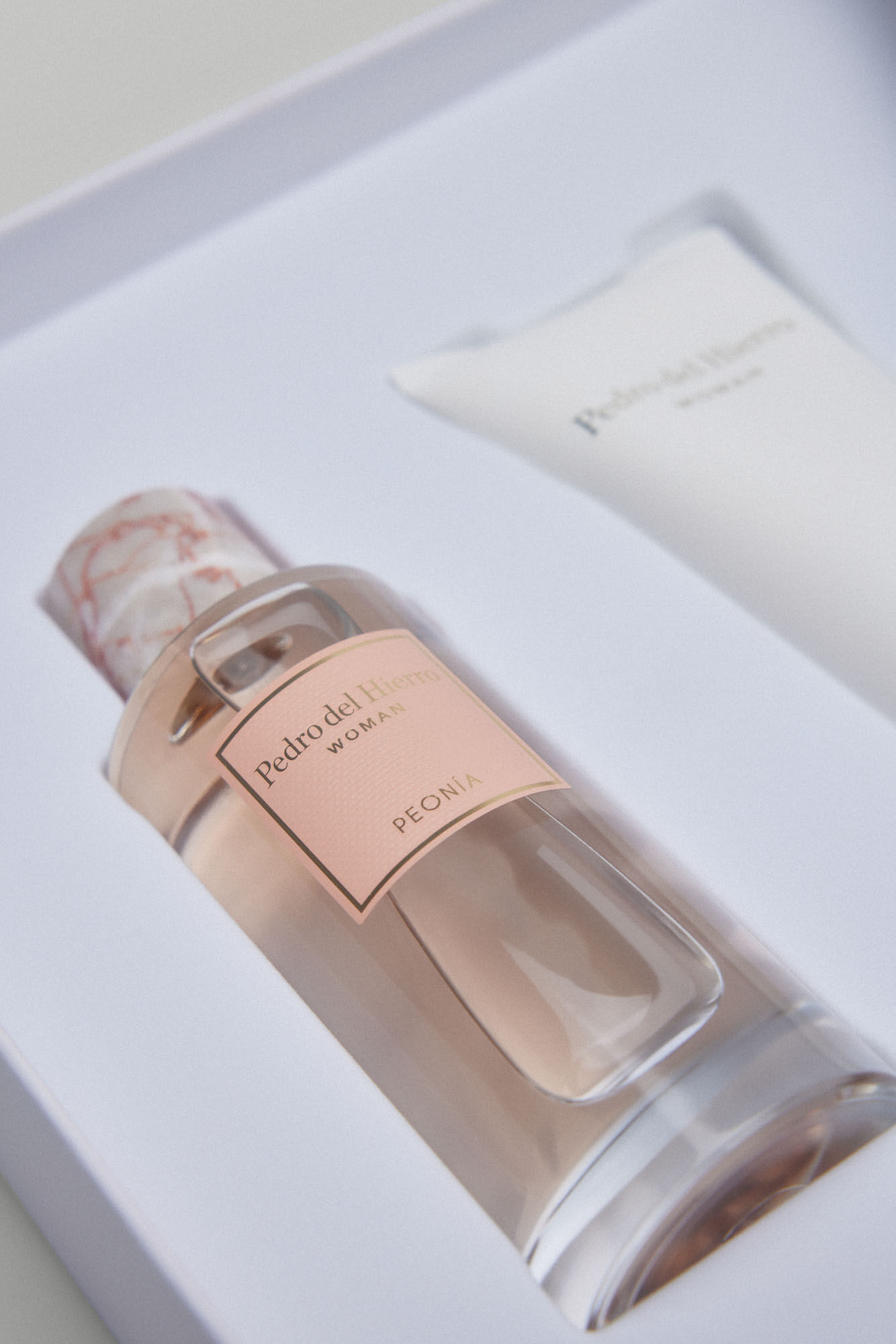 Pedro del Hierro Cofre fragancia Peonia Rosa