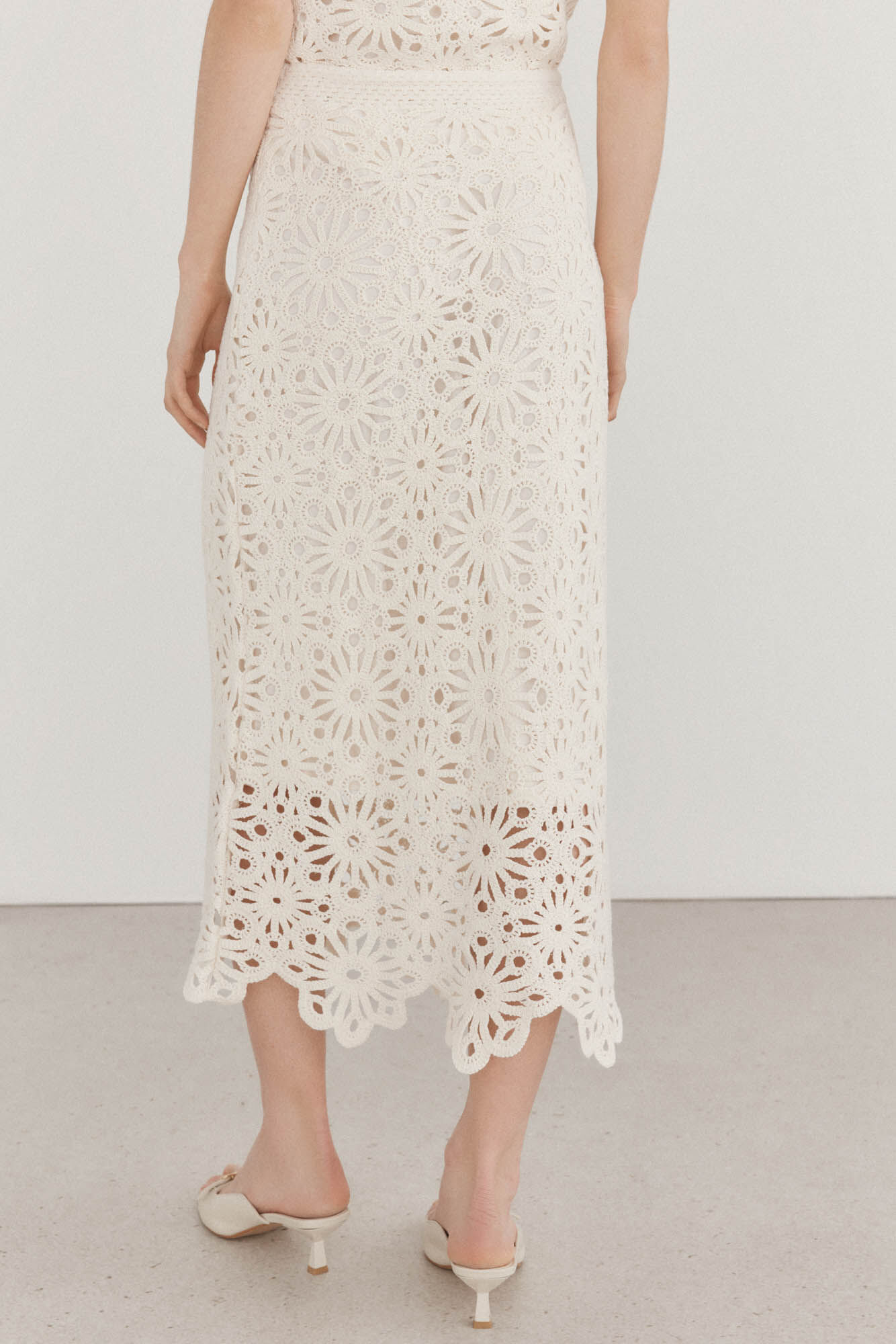 Crochet straight skirt Women's skirts Pedro del Hierro