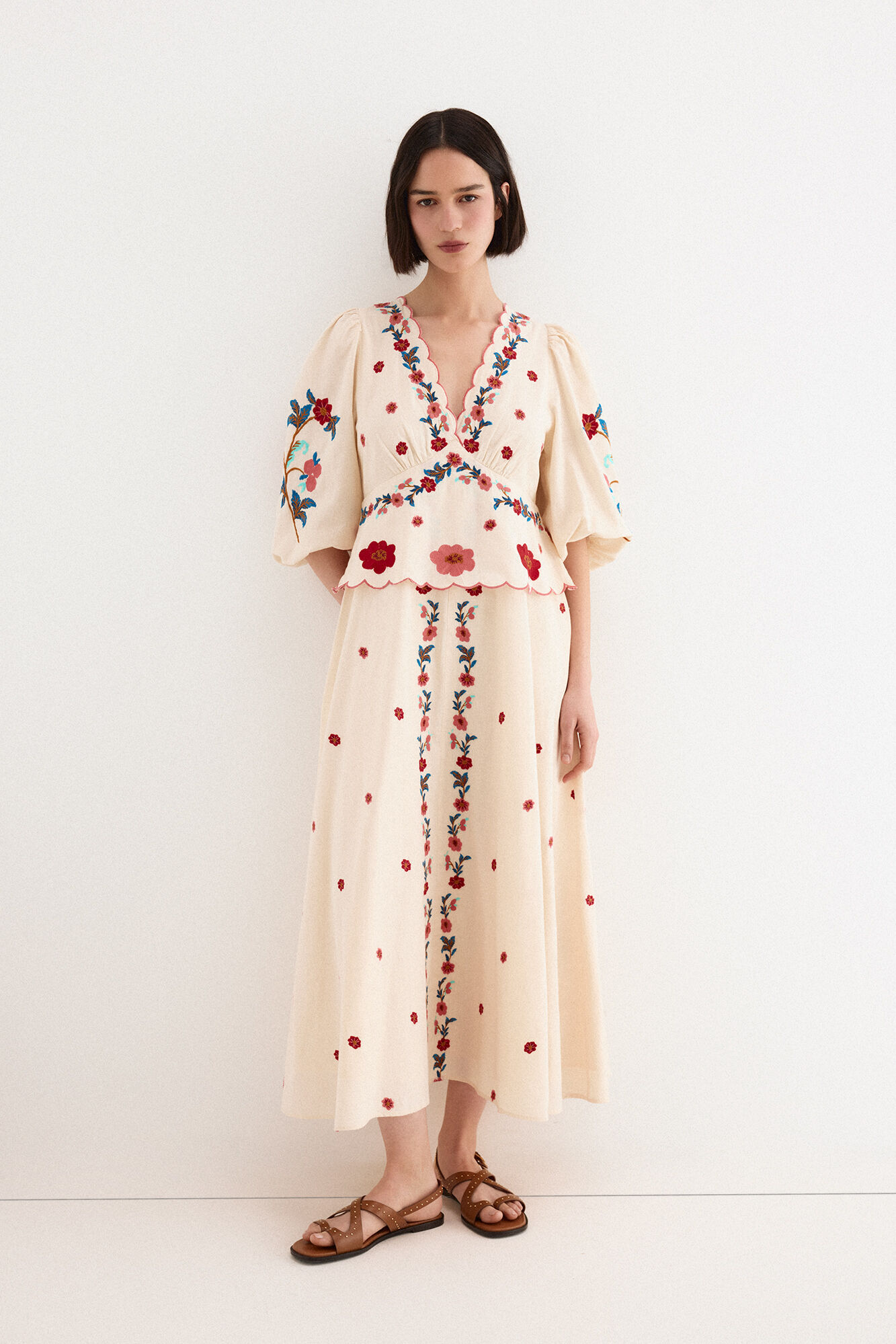 TFP by Tamara Falc&oacute; Embroidered dress Beige