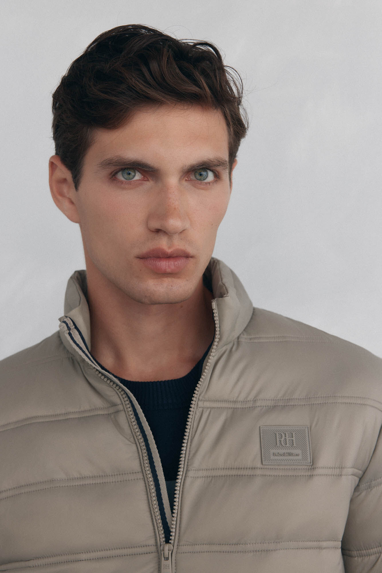 Pedro del Hierro Ultra-light quilted jacket Beige