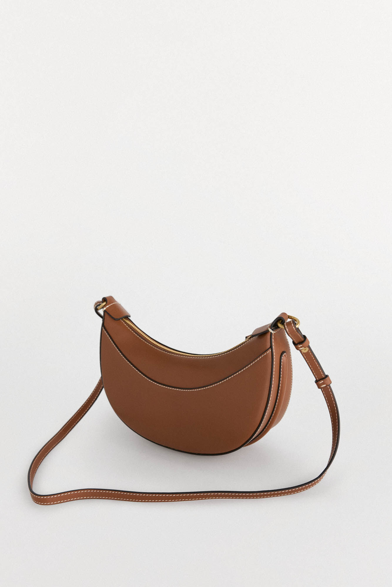 Pedro del Hierro Oval leather crossbody bag Brown