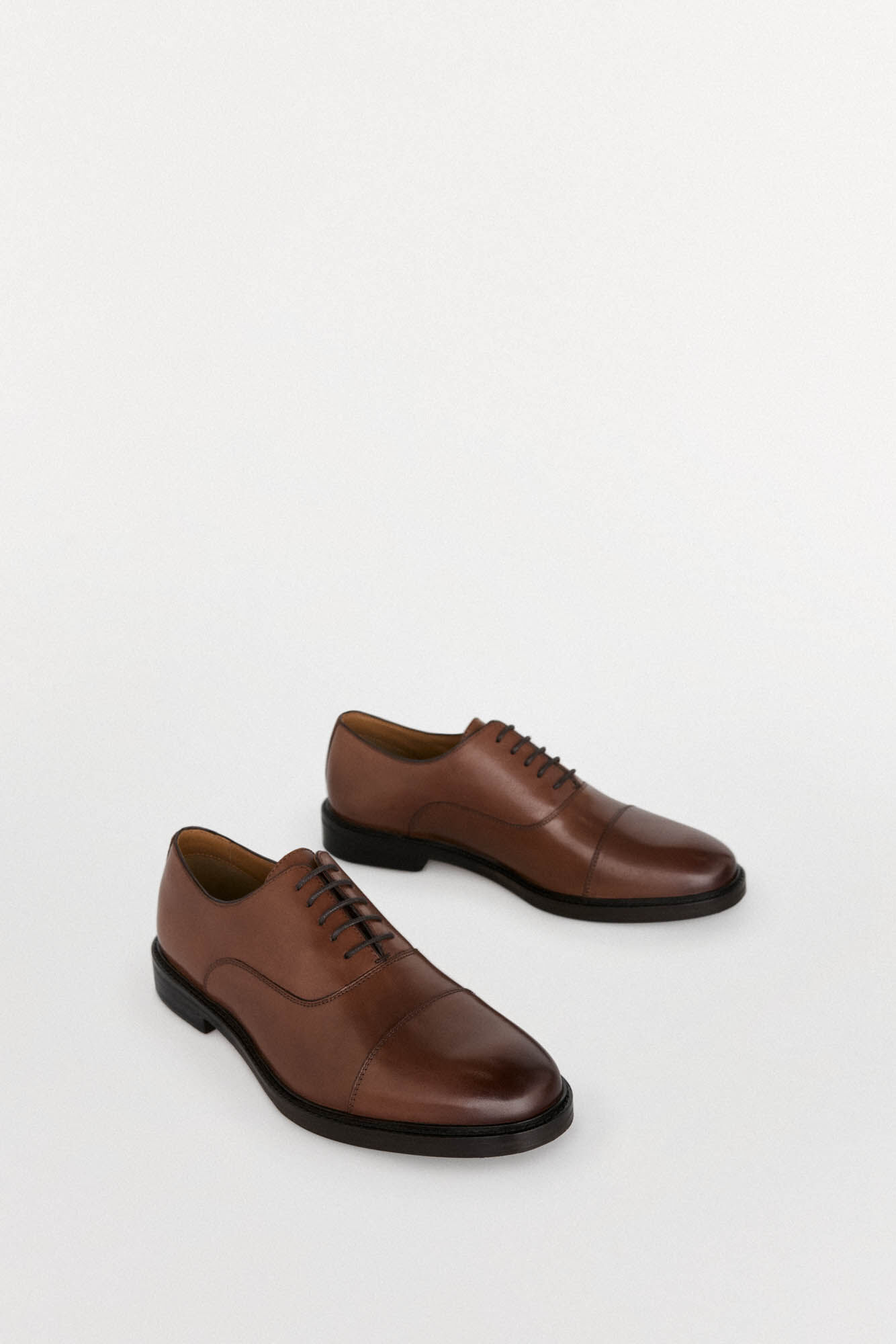 Pedro del Hierro Plain dress shoe Brown