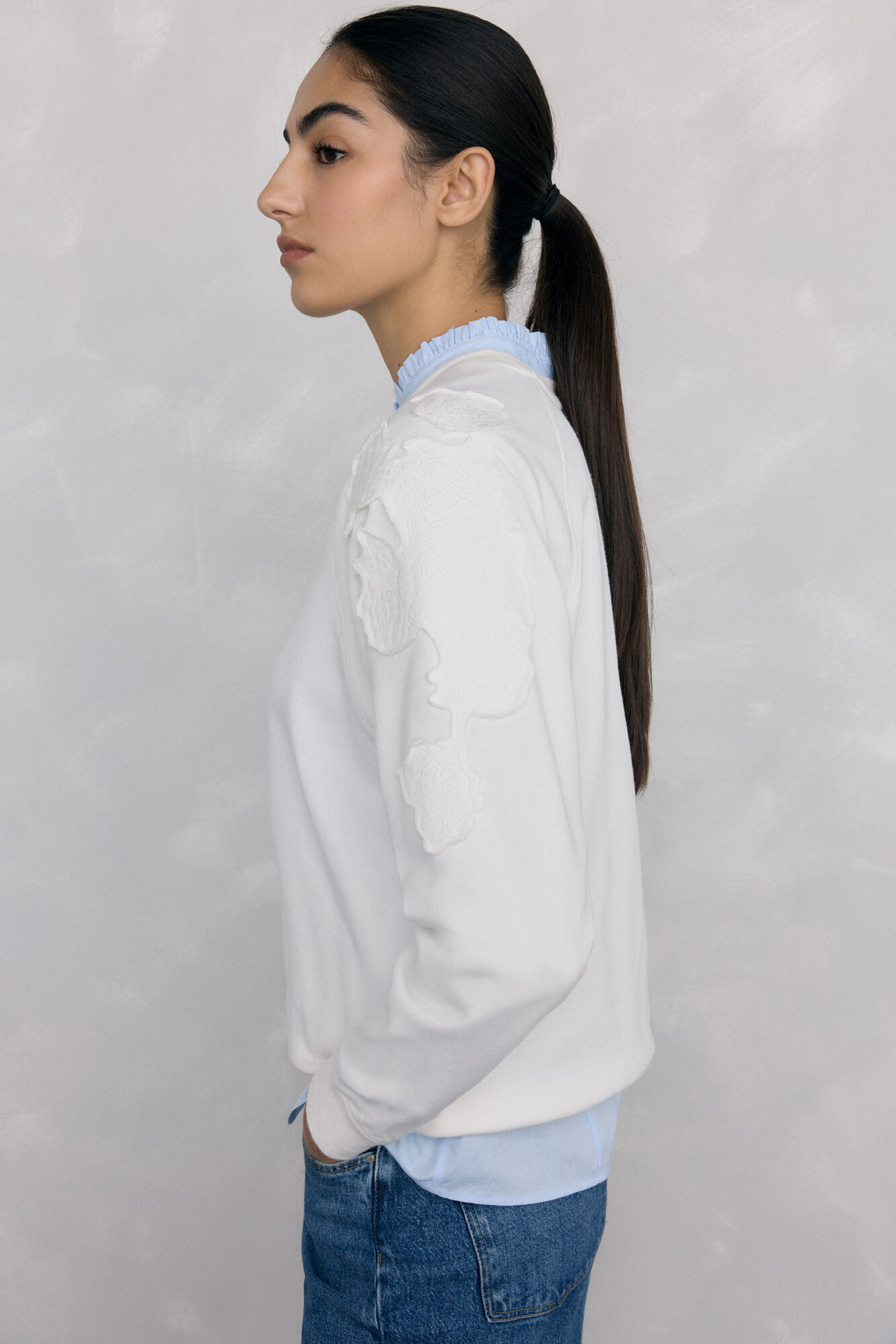 Pedro del Hierro Sudadera bordados flores