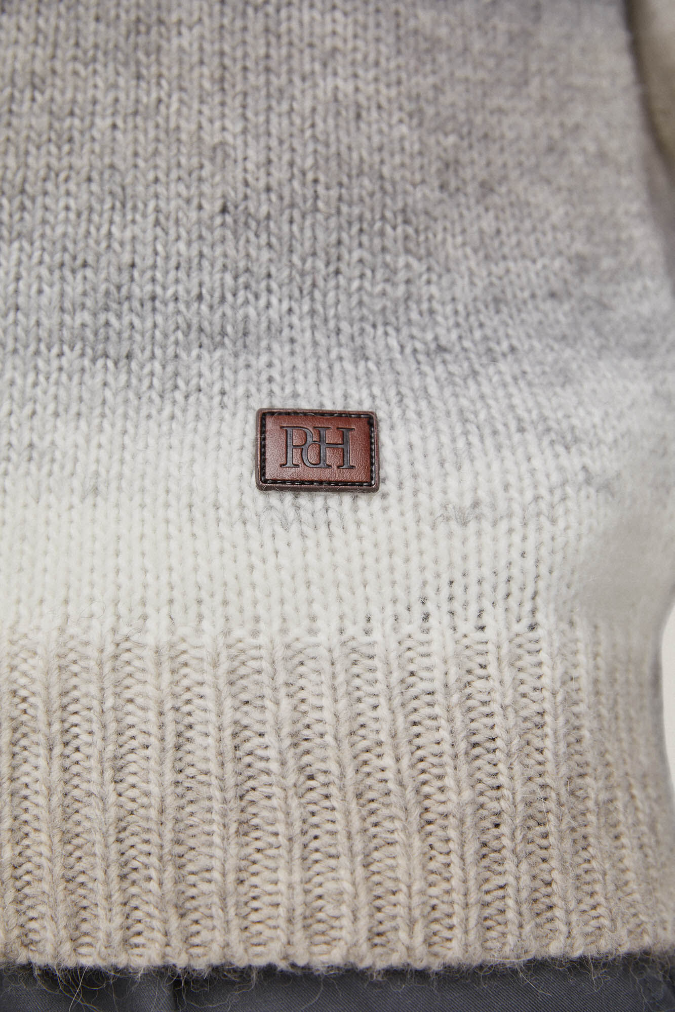 Pedro del Hierro Jersey color degradado lana-alpaca cuello redondo Gris