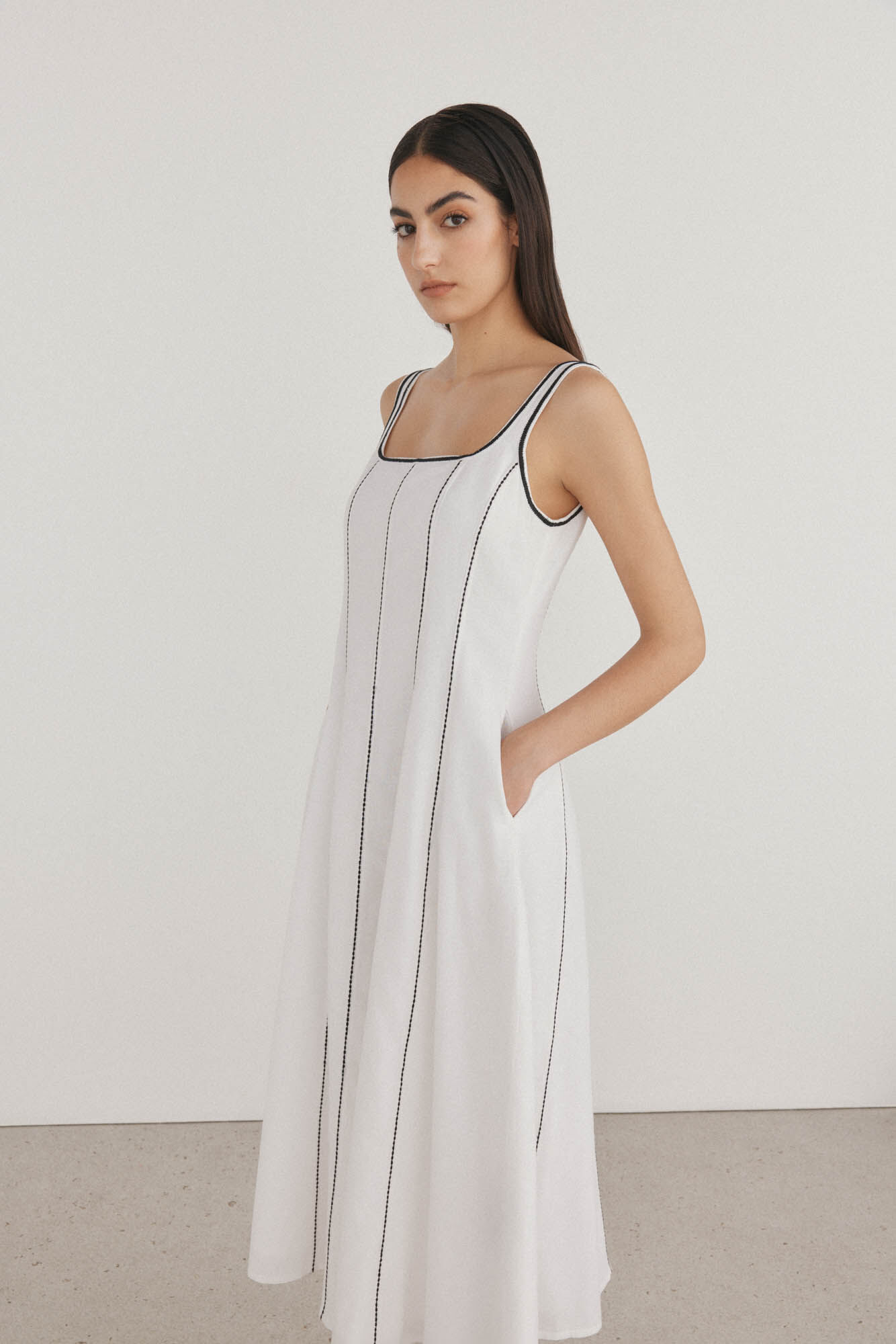 Pedro del Hierro Vestido com corte preto e branco Branco