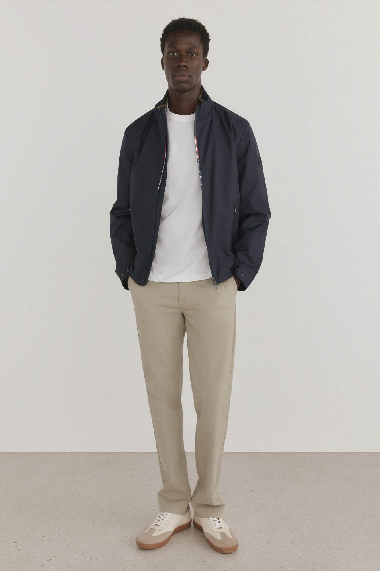 Pedro del Hierro Blus&atilde;o t&eacute;cnico leve Azul