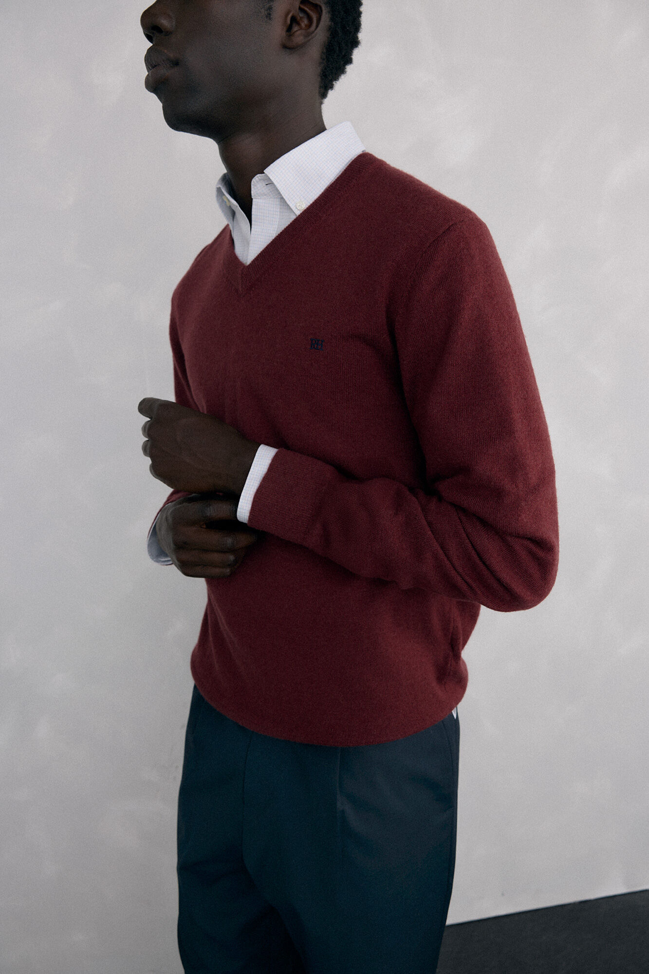 Pedro del Hierro Merino wool and cashmere V neck Burgundy