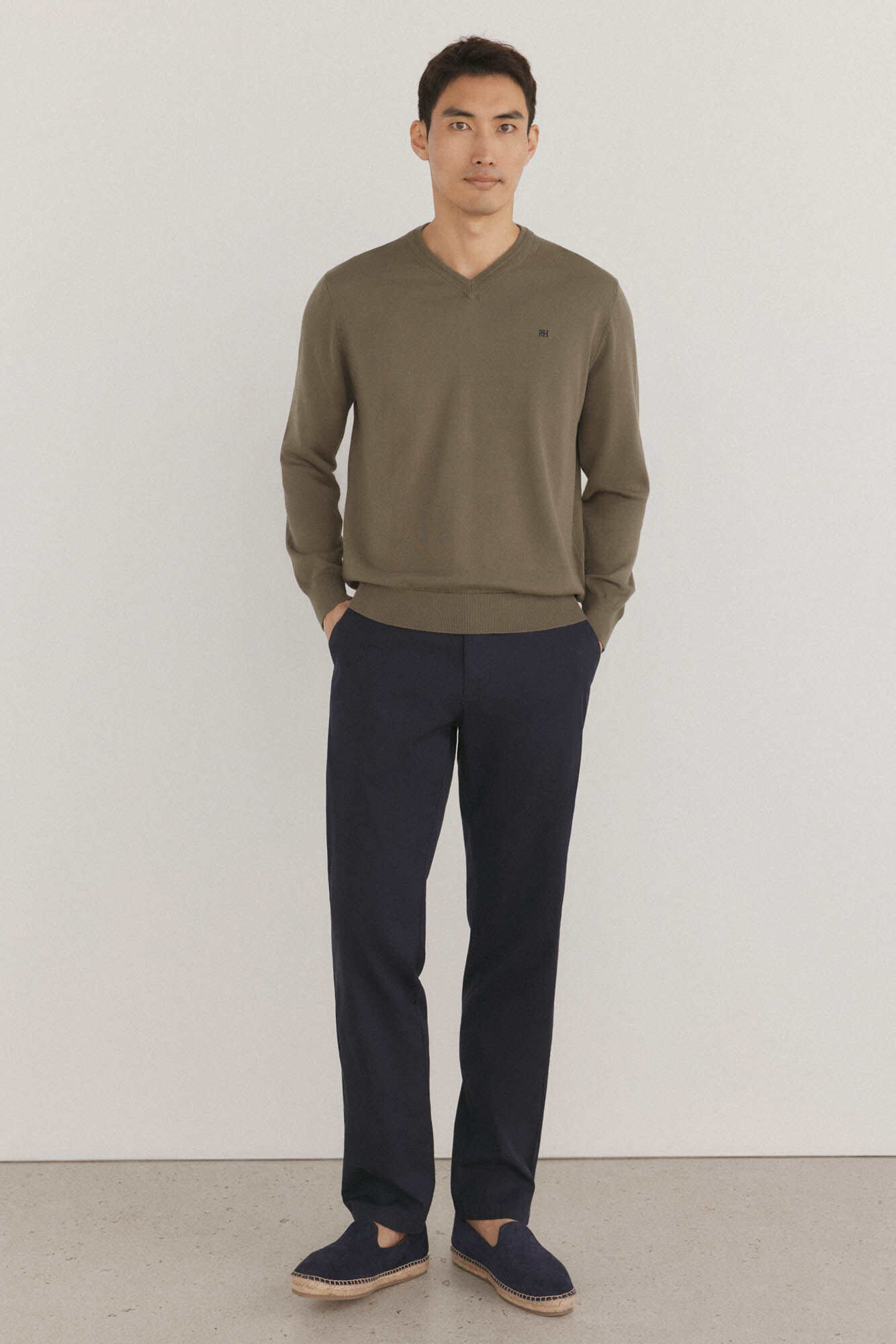 Pedro del Hierro Premium cotton fine jersey-knit V neck Green