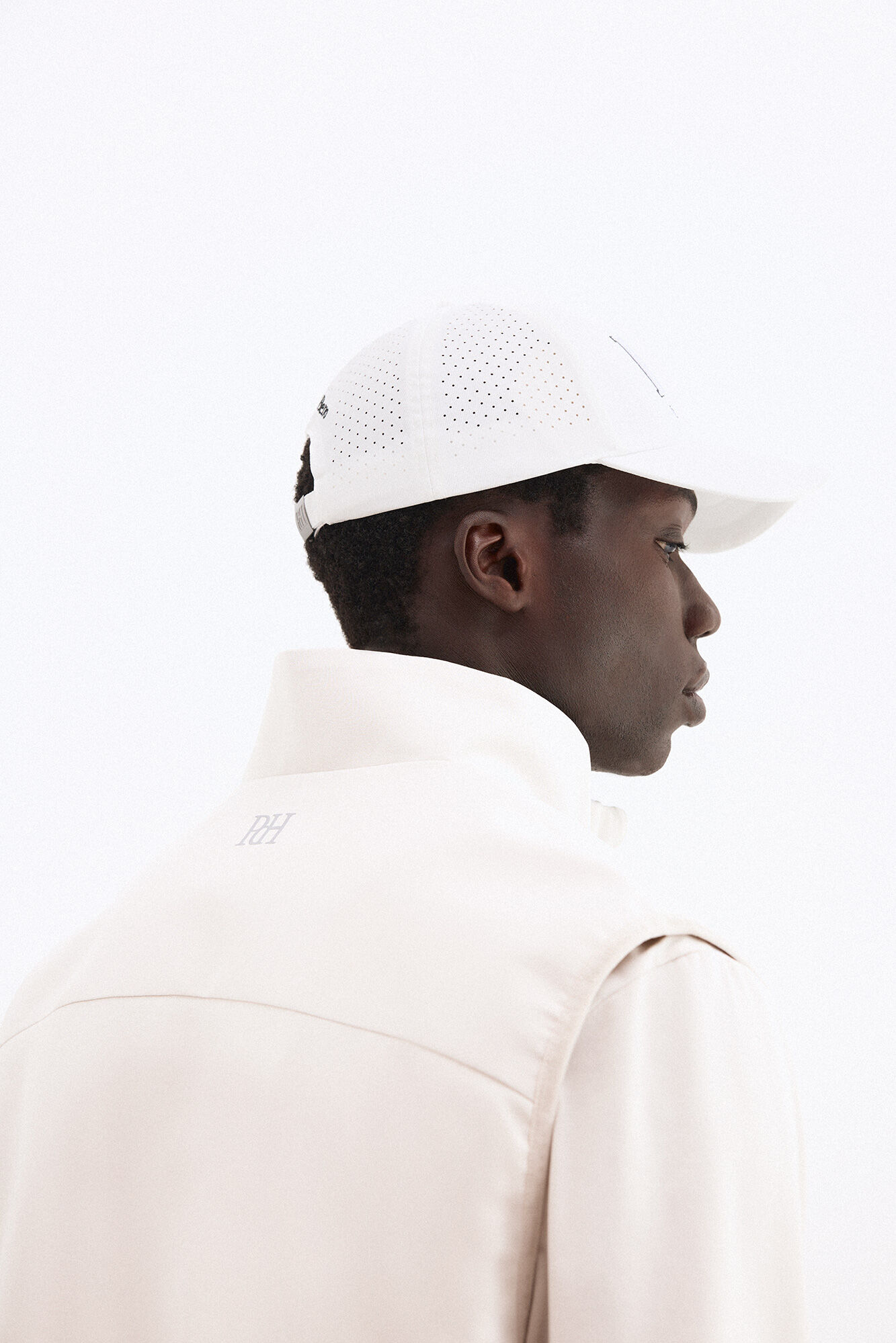 Pedro del Hierro Plain golf gilet Beige