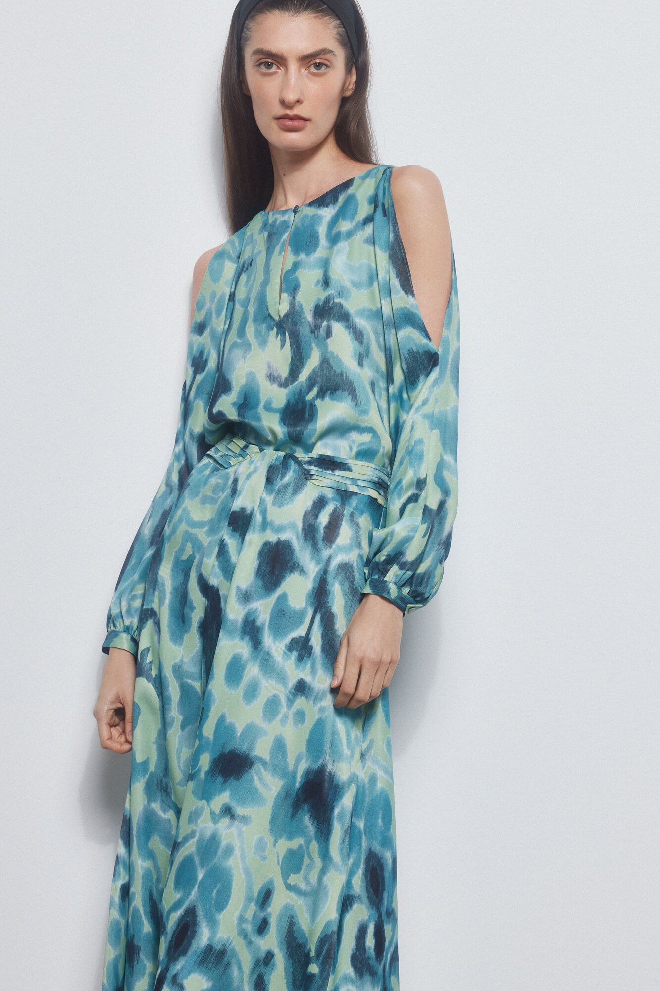 Pedro del Hierro Fluid blouse with slit at the sleeves Green