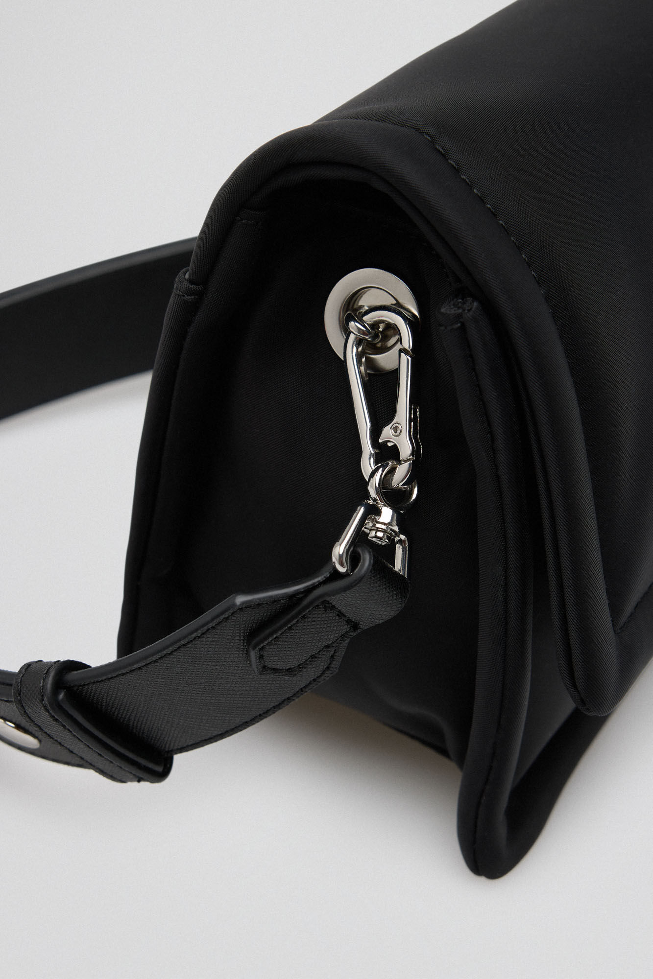 Pedro del Hierro Bolso baguette nylon Negro