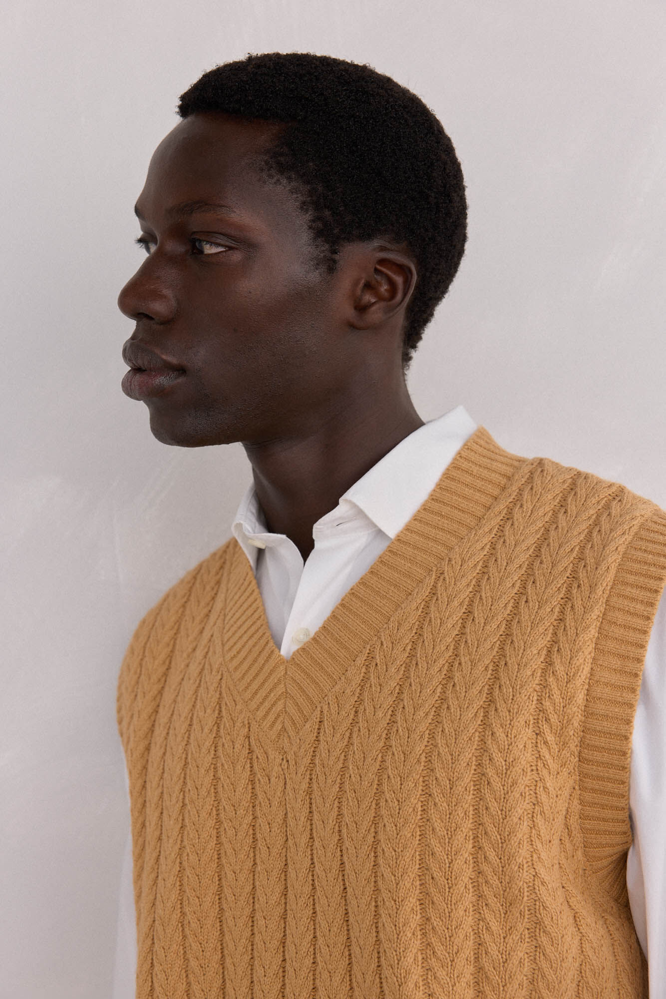 Pedro del Hierro Structured vest with a marked structure Yellow