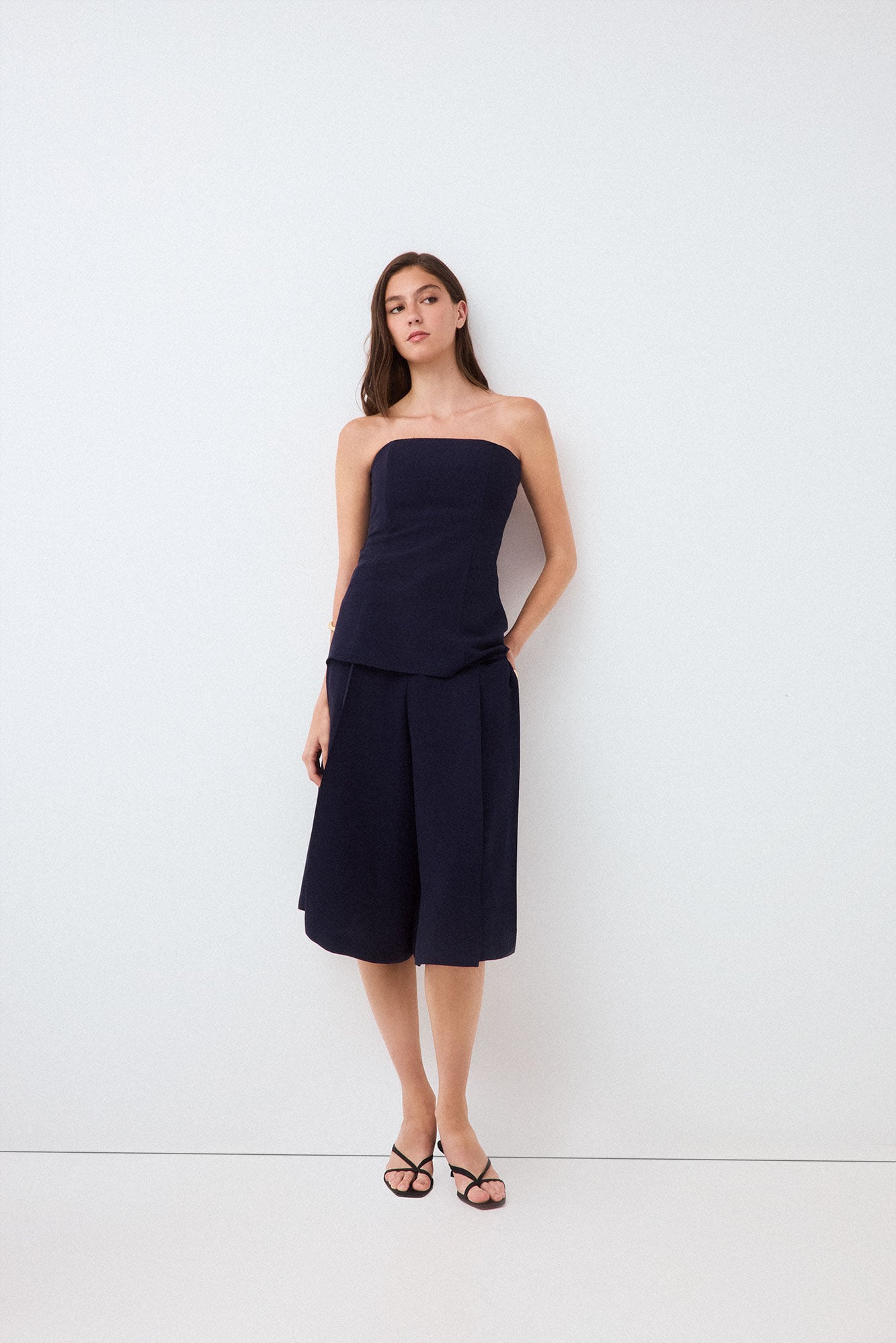 Pedro del Hierro Navy Bermuda shorts