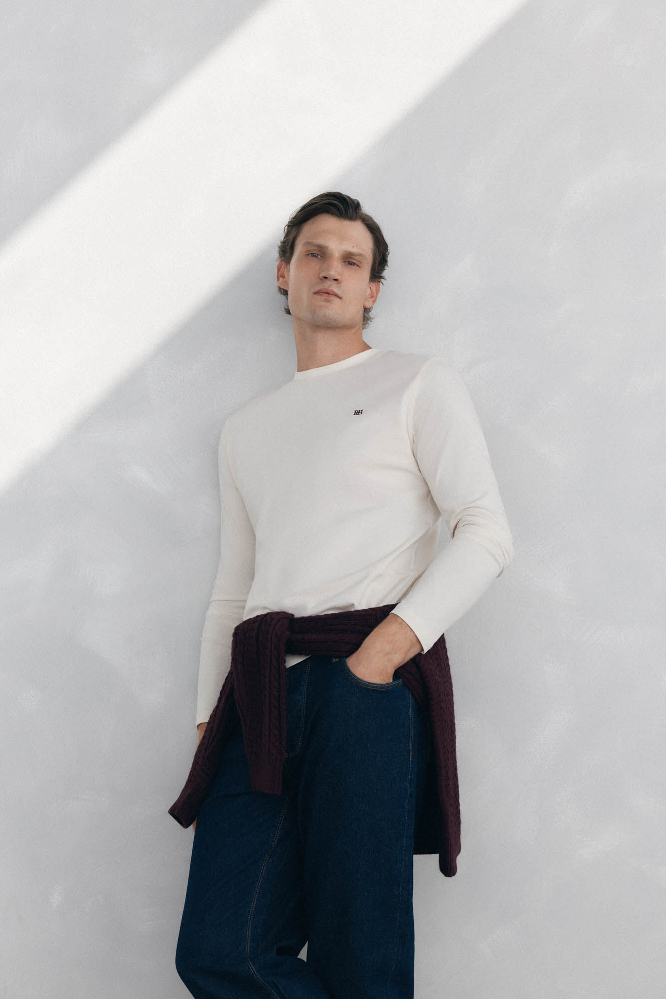 Pedro del Hierro Long-sleeved basic T-shirt Beige