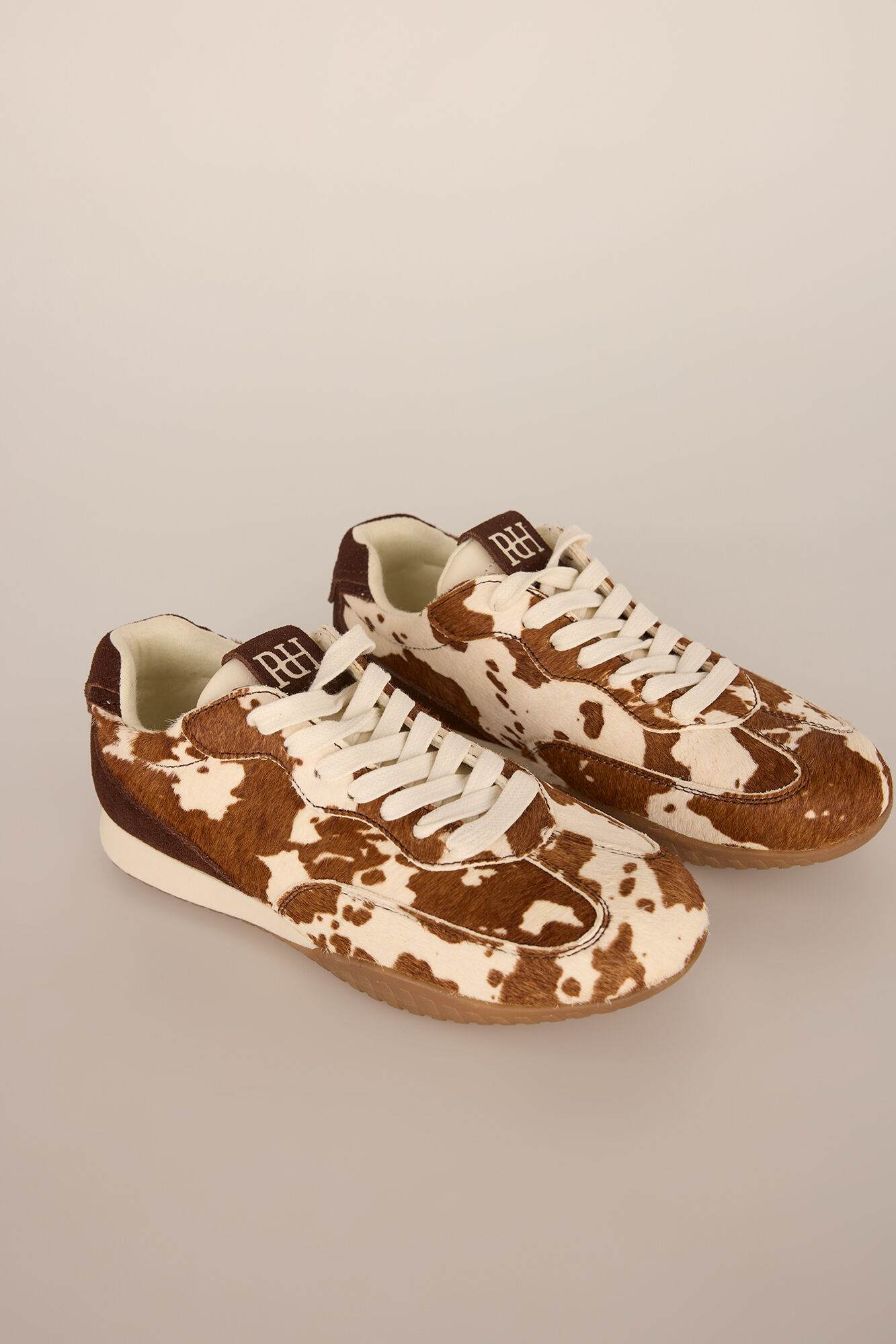 Pedro del Hierro T&ecirc;nis de pele com estampado de vaca Marrom