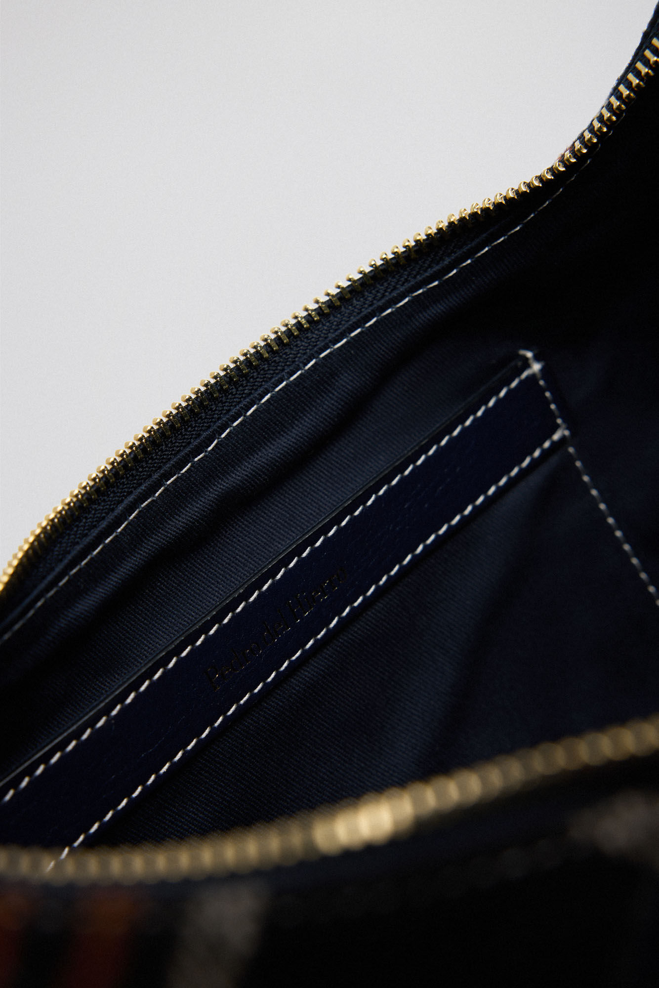 Pedro del Hierro Bolso hobbo cuadros Turquesa