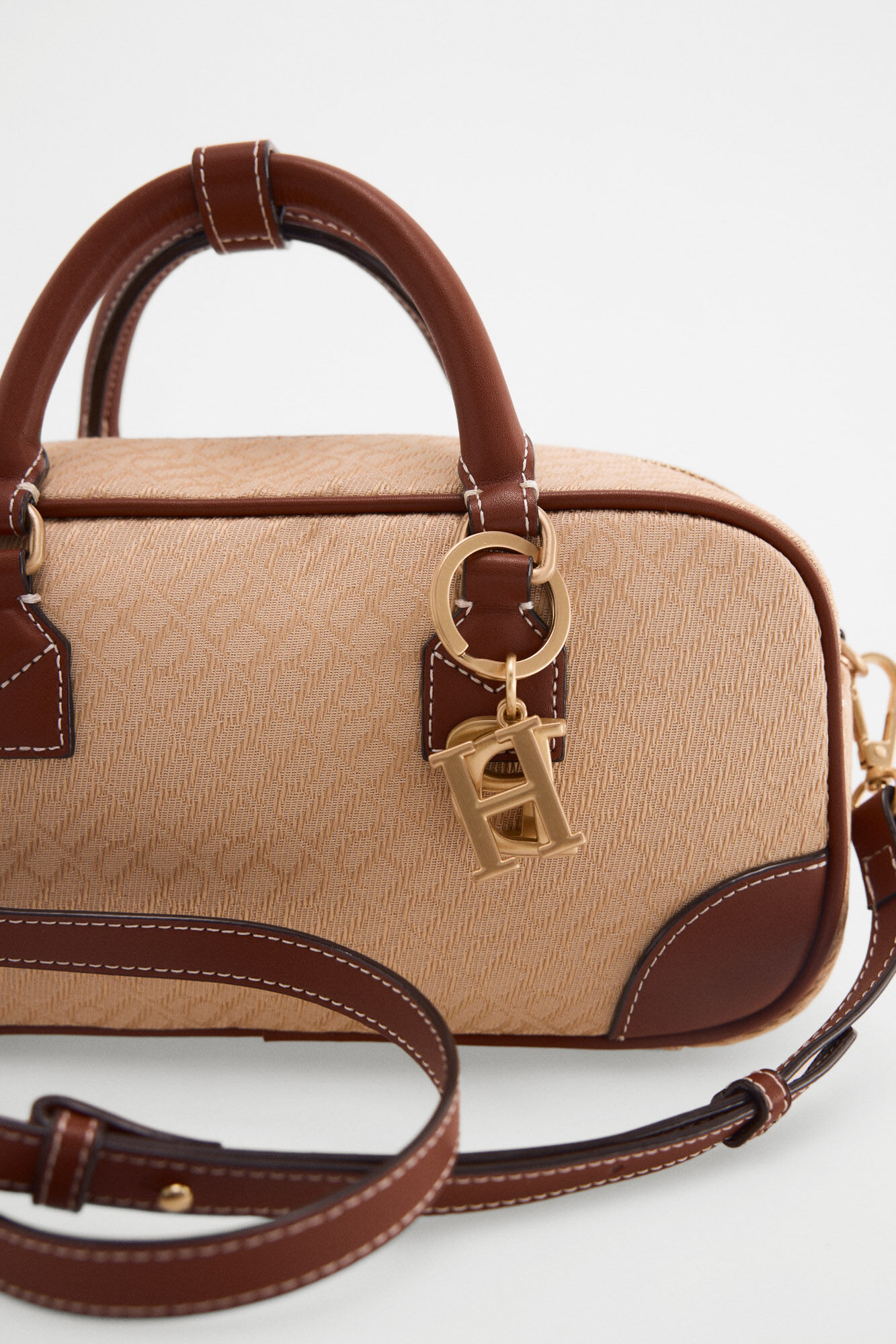 Pedro del Hierro Mala bowling jacquard logo Beige