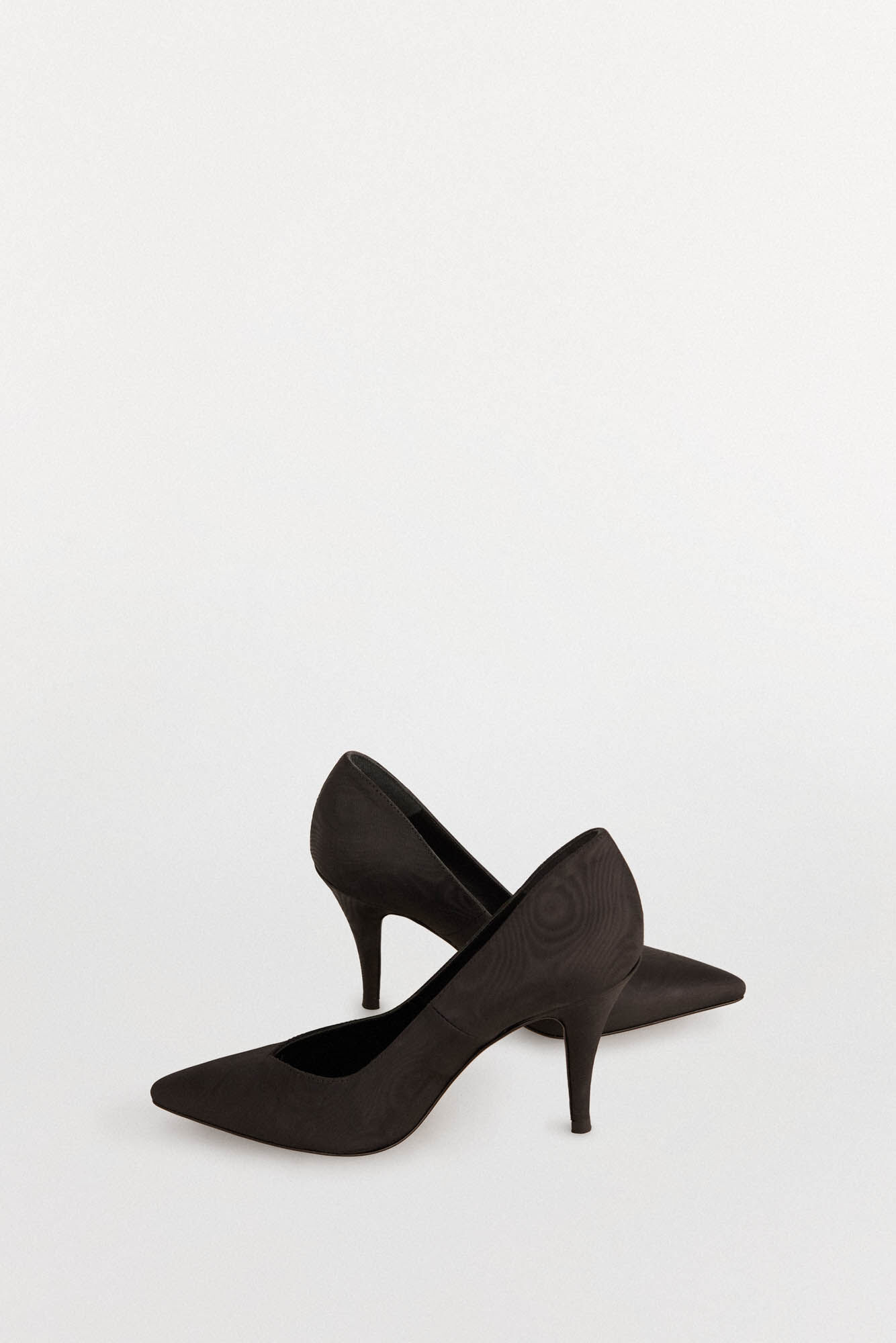 Pedro del Hierro Court shoe with heel Black