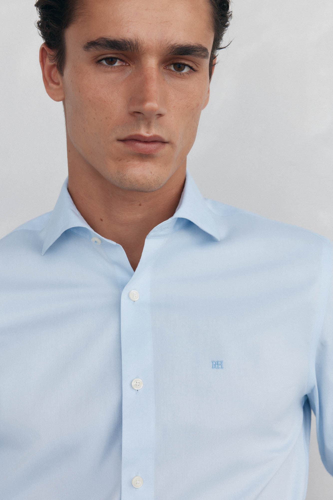 Pedro del Hierro Plain non iron + stain resistant slim fit dress shirt