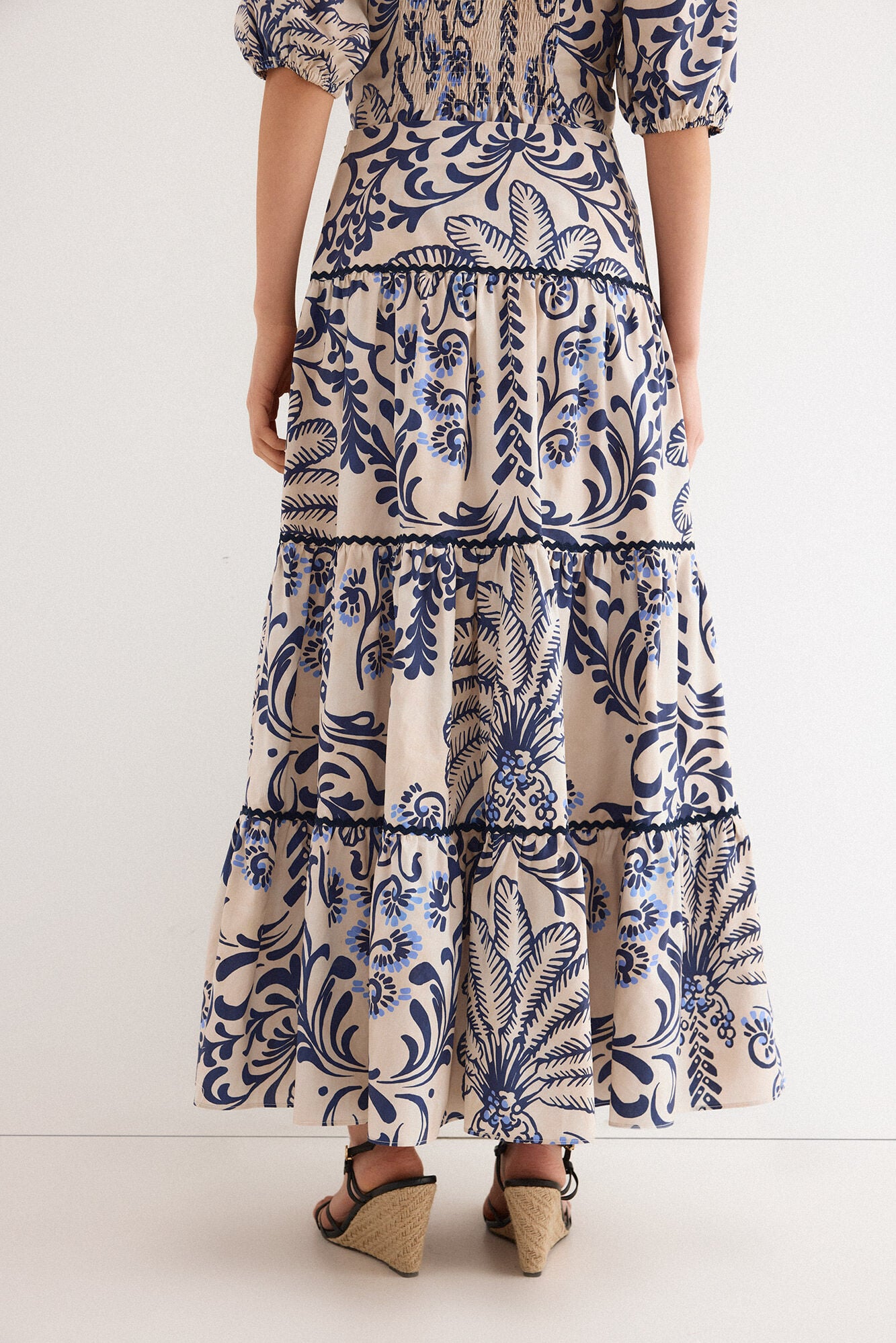 TFP by Tamara Falc&oacute; Printed tiered skirt Ecru
