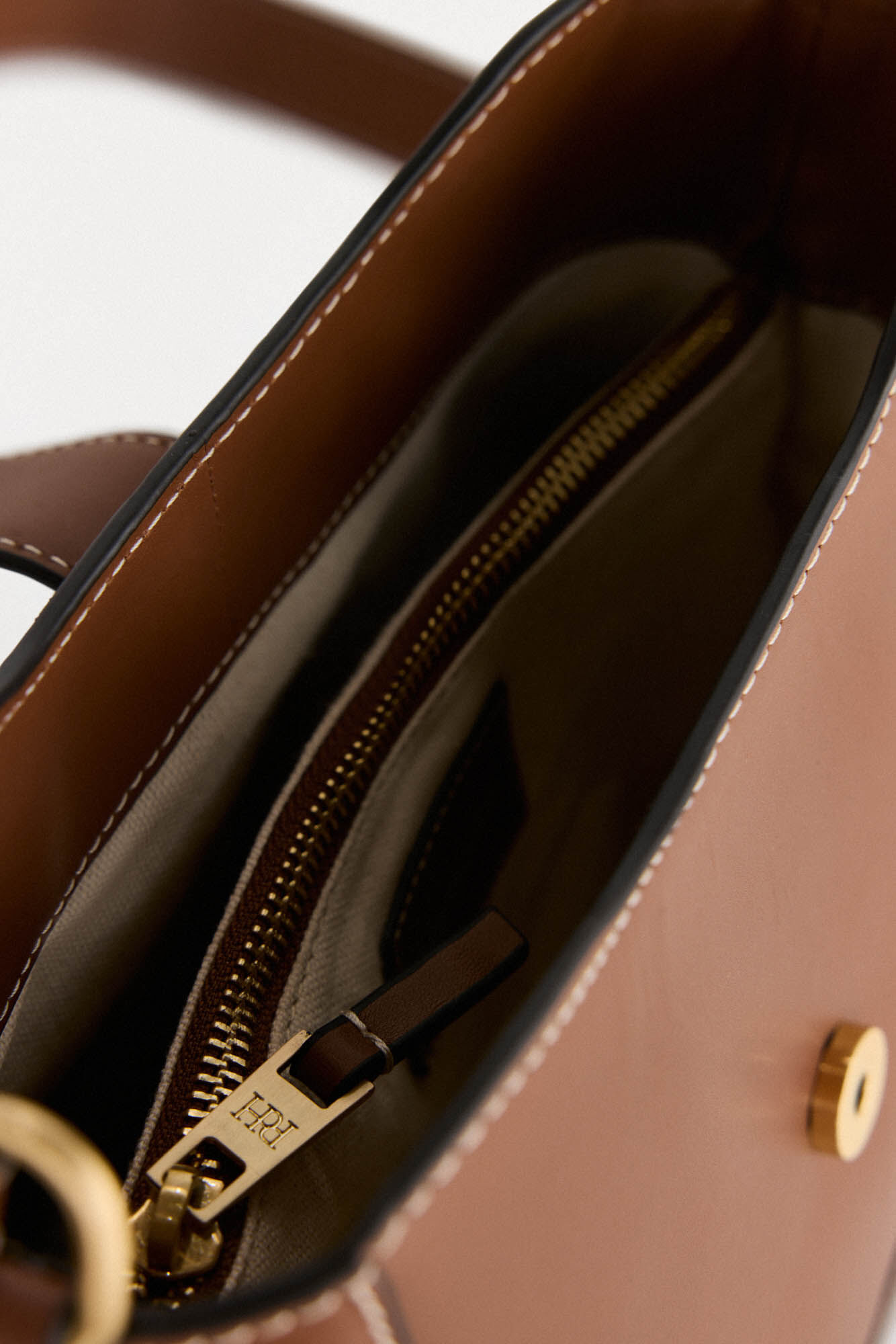 Pedro del Hierro mala de tiracolo de pele balde Marrom