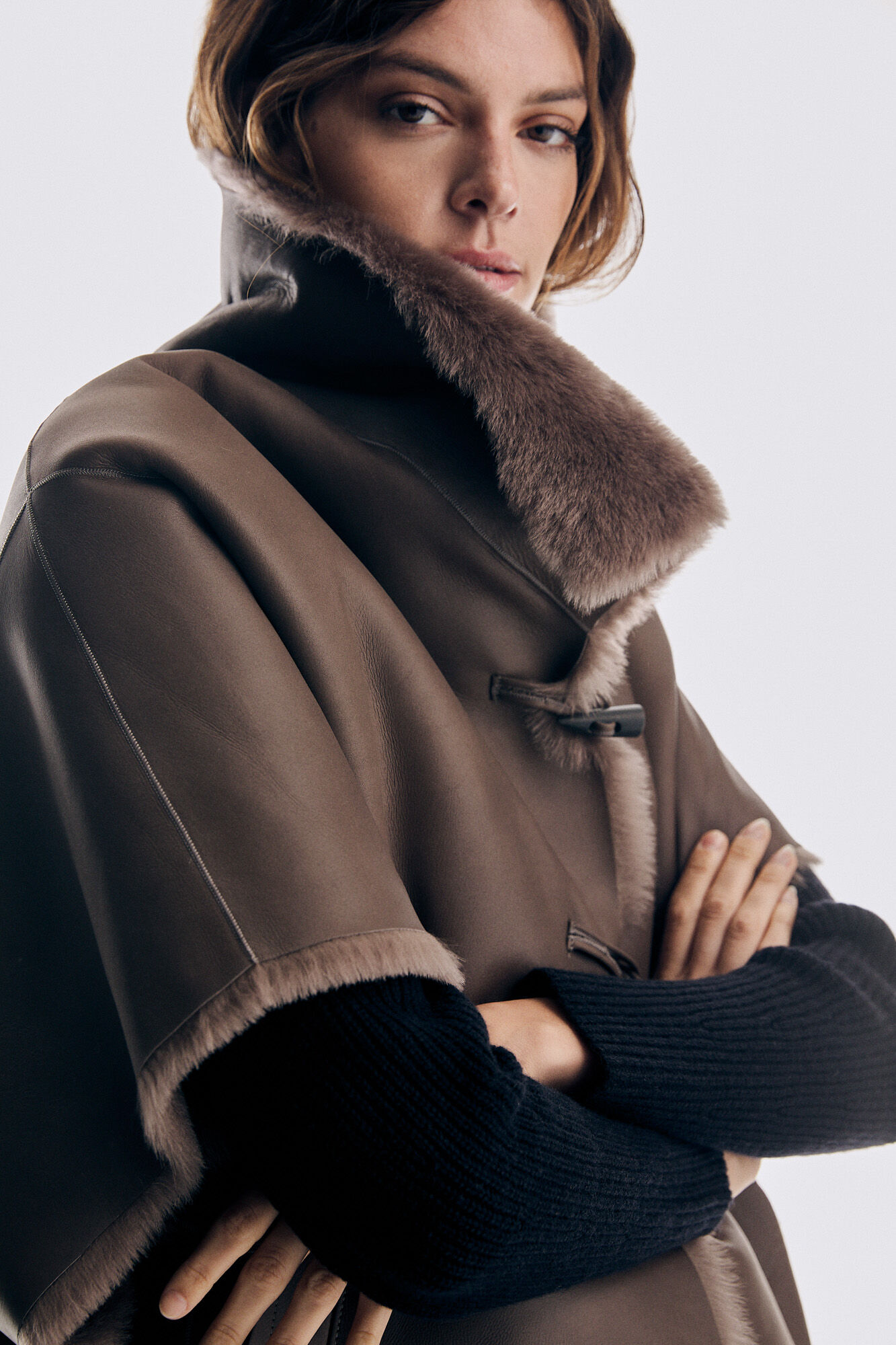 Pedro del Hierro Reversible fur cape Beige