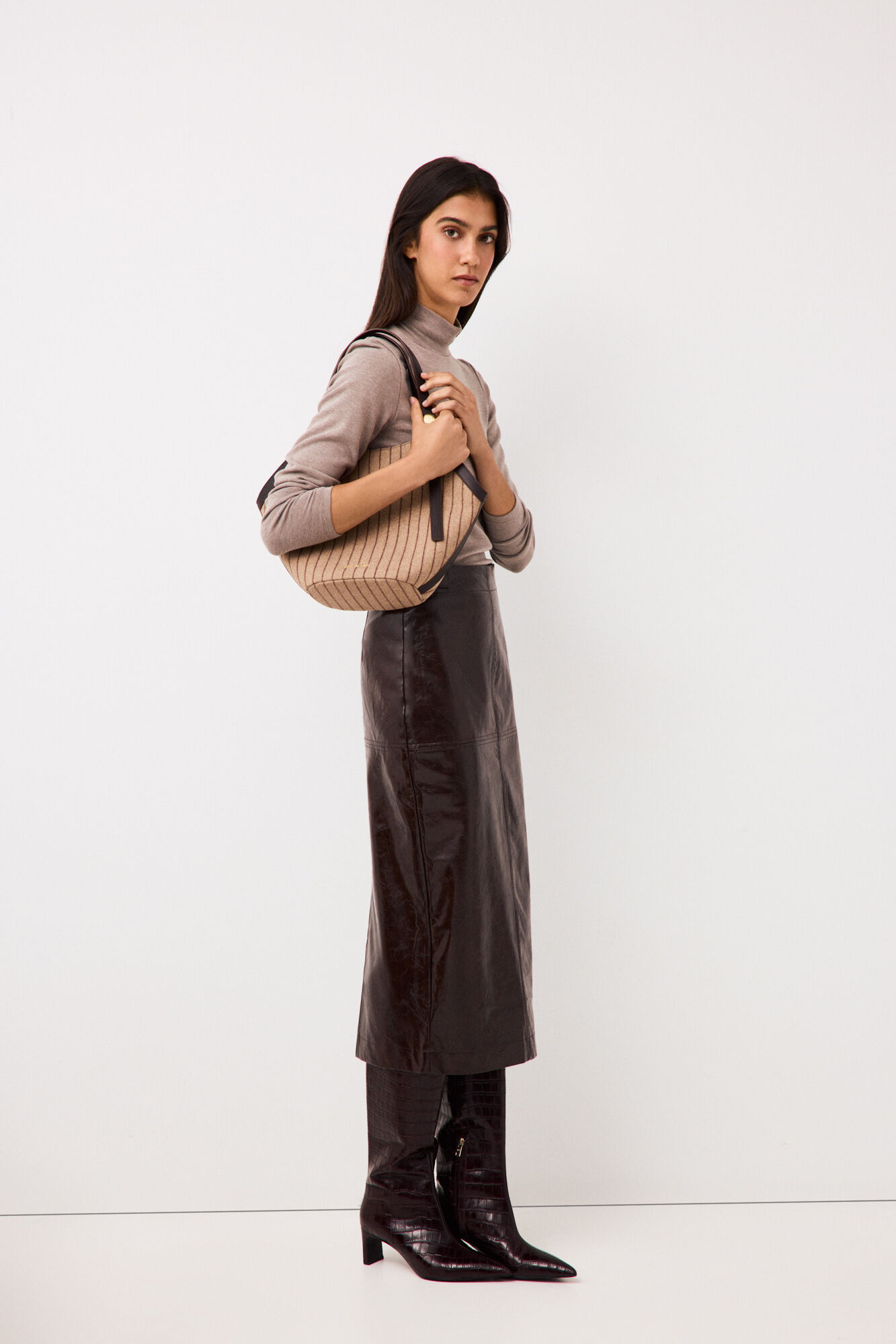 Pedro del Hierro Faux leather straight skirt