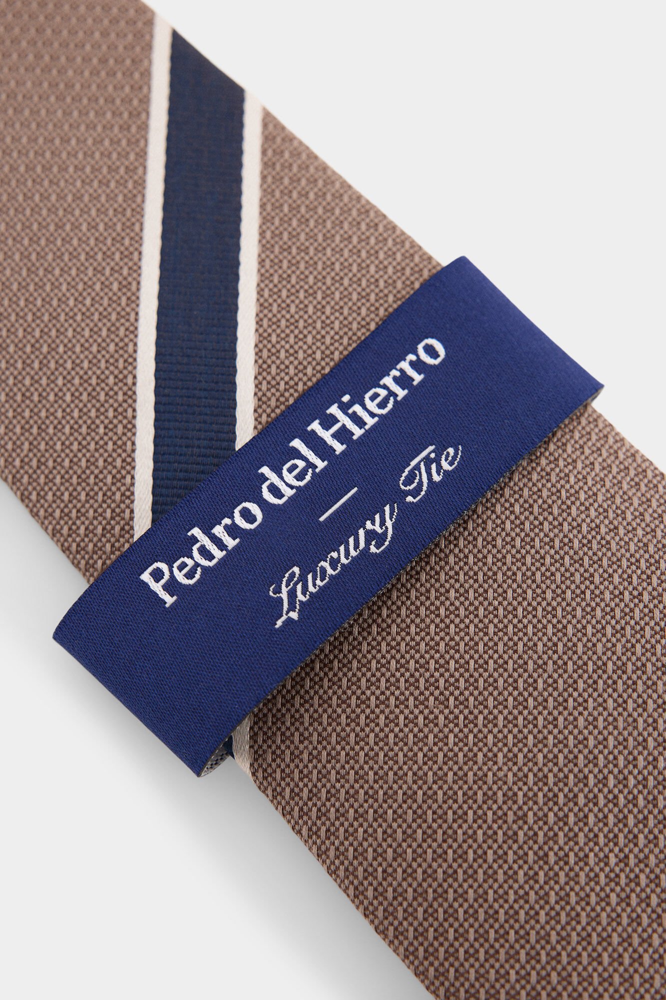 Pedro del Hierro Natural silk tie Beige