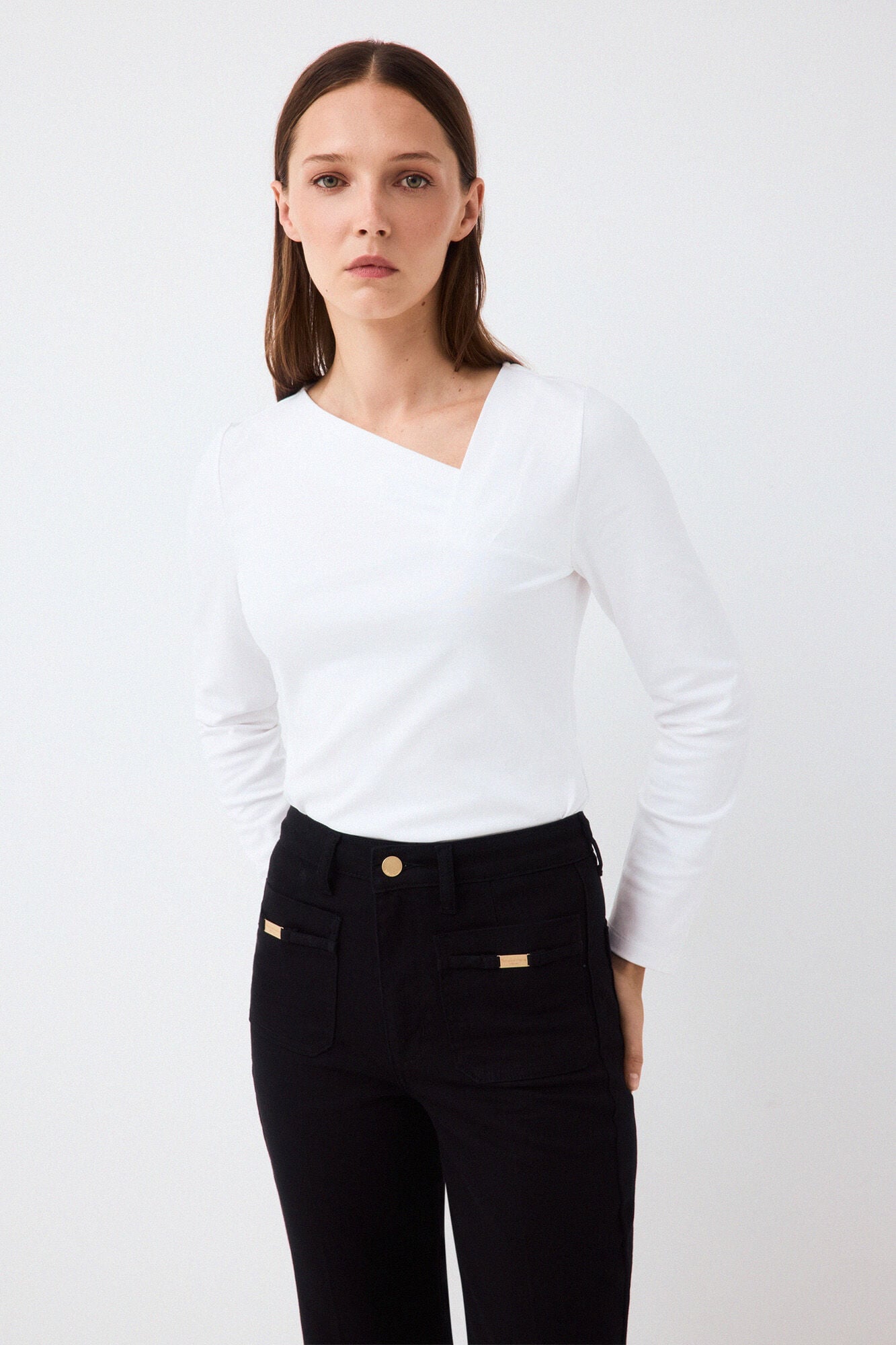 Pedro del Hierro Asymmetric crossover neckline T-shirt