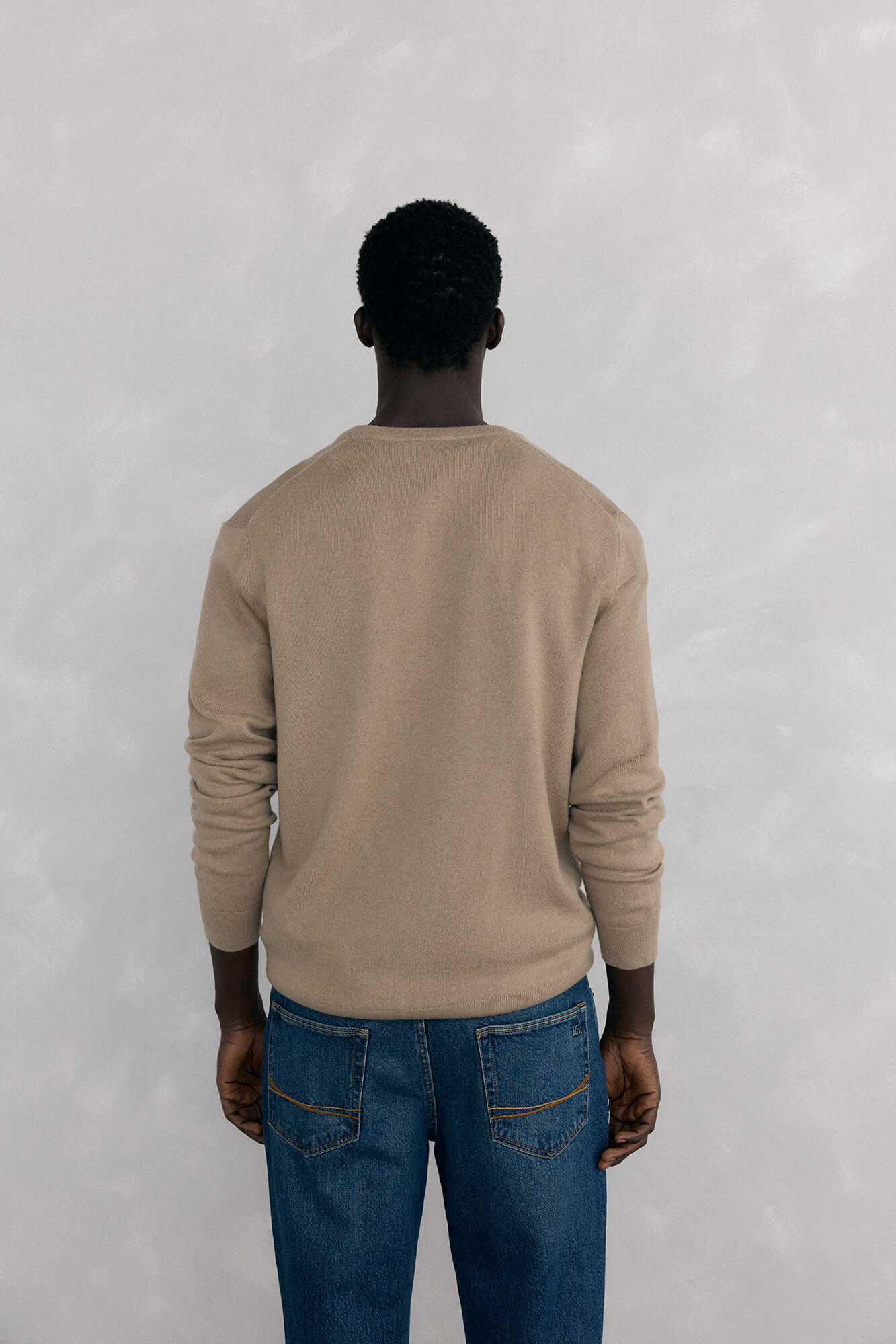 Pedro del Hierro Jersey cuello pico lana merino y cashmere Beige