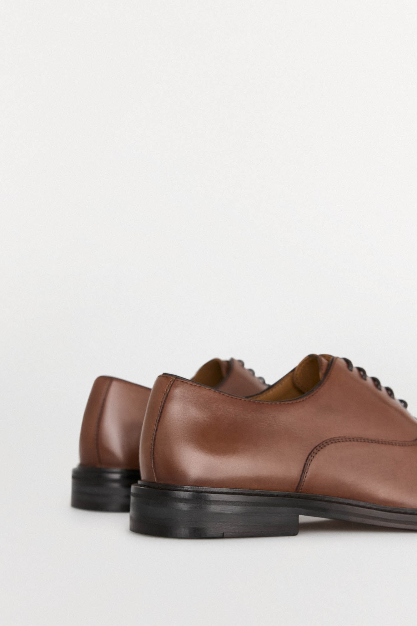 Pedro del Hierro Plain dress shoe Brown