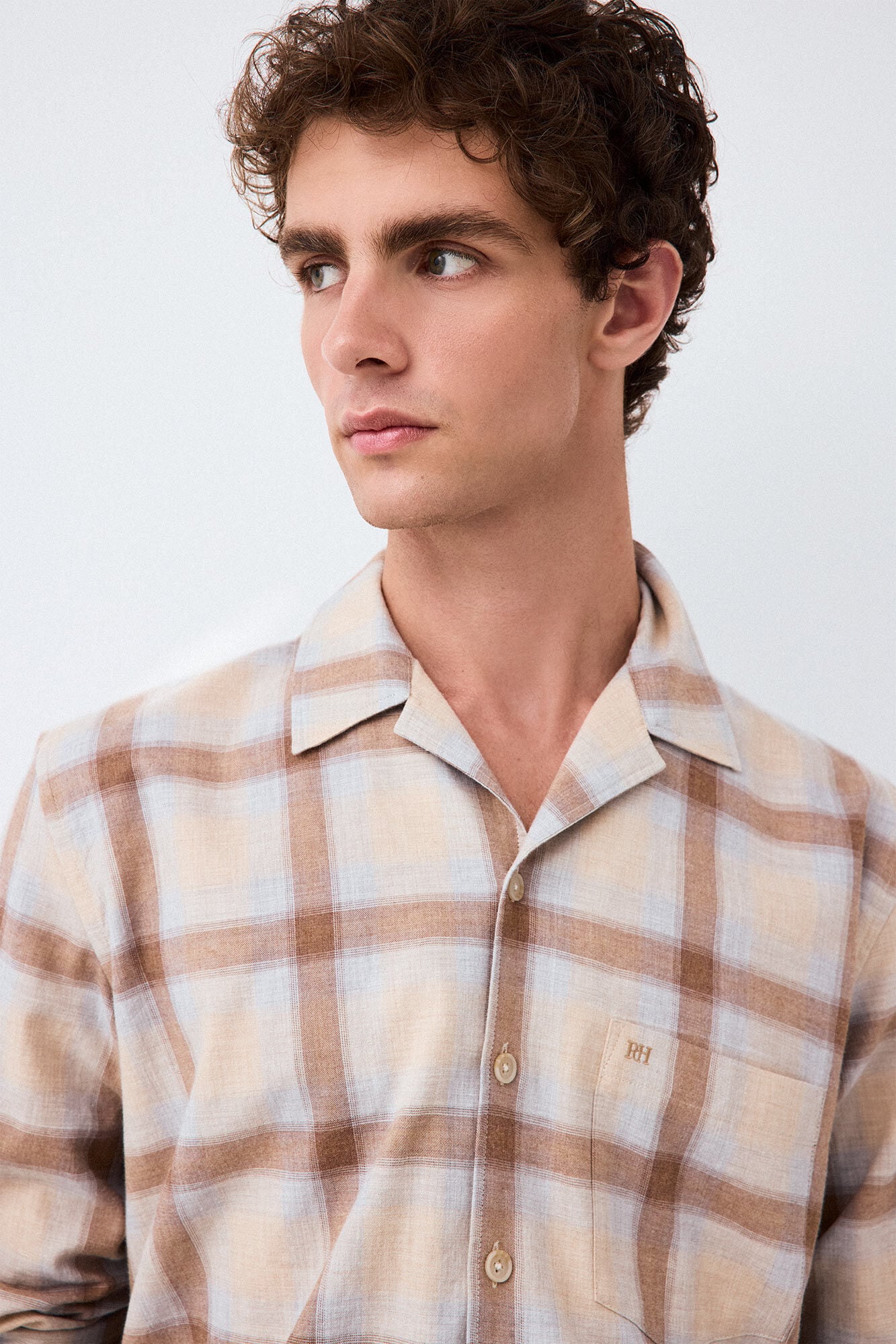 Pedro del Hierro Plaid camp collar shirt