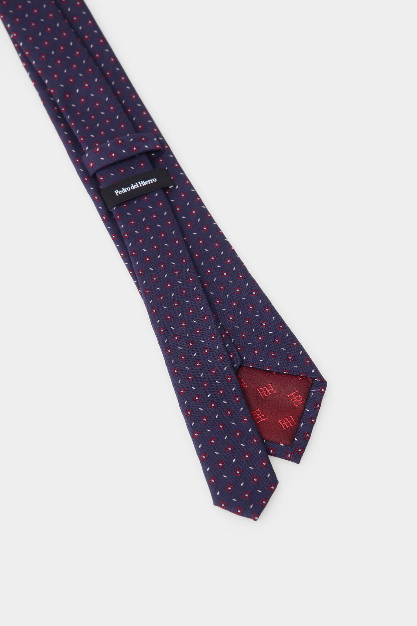 Pedro del Hierro Extra-fine silk tie