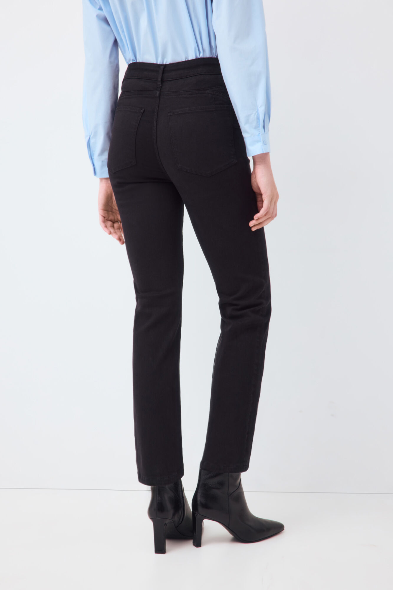 Pedro del Hierro Push up straight basic jeans Black