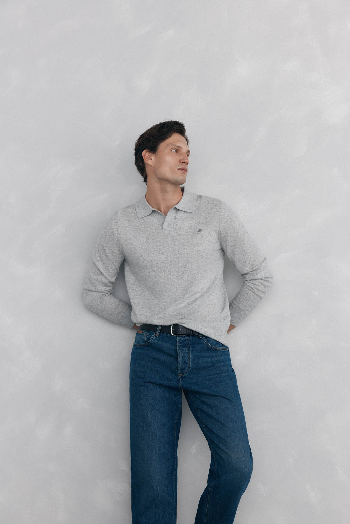 Pedro del Hierro Su&eacute;ter com gola Johnny em l&atilde; merino e cashmere