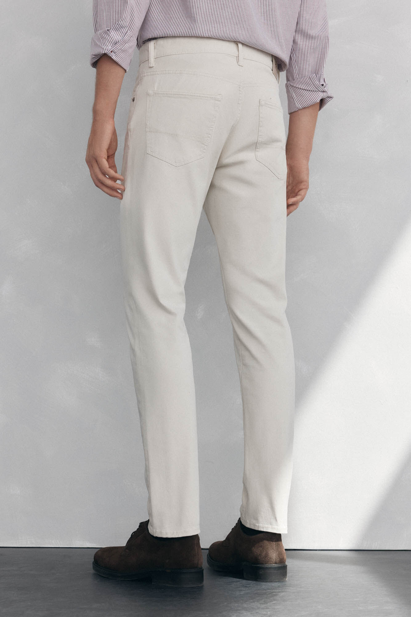 Pedro del Hierro Coloured slim fit 5-pocket trousers. Beige