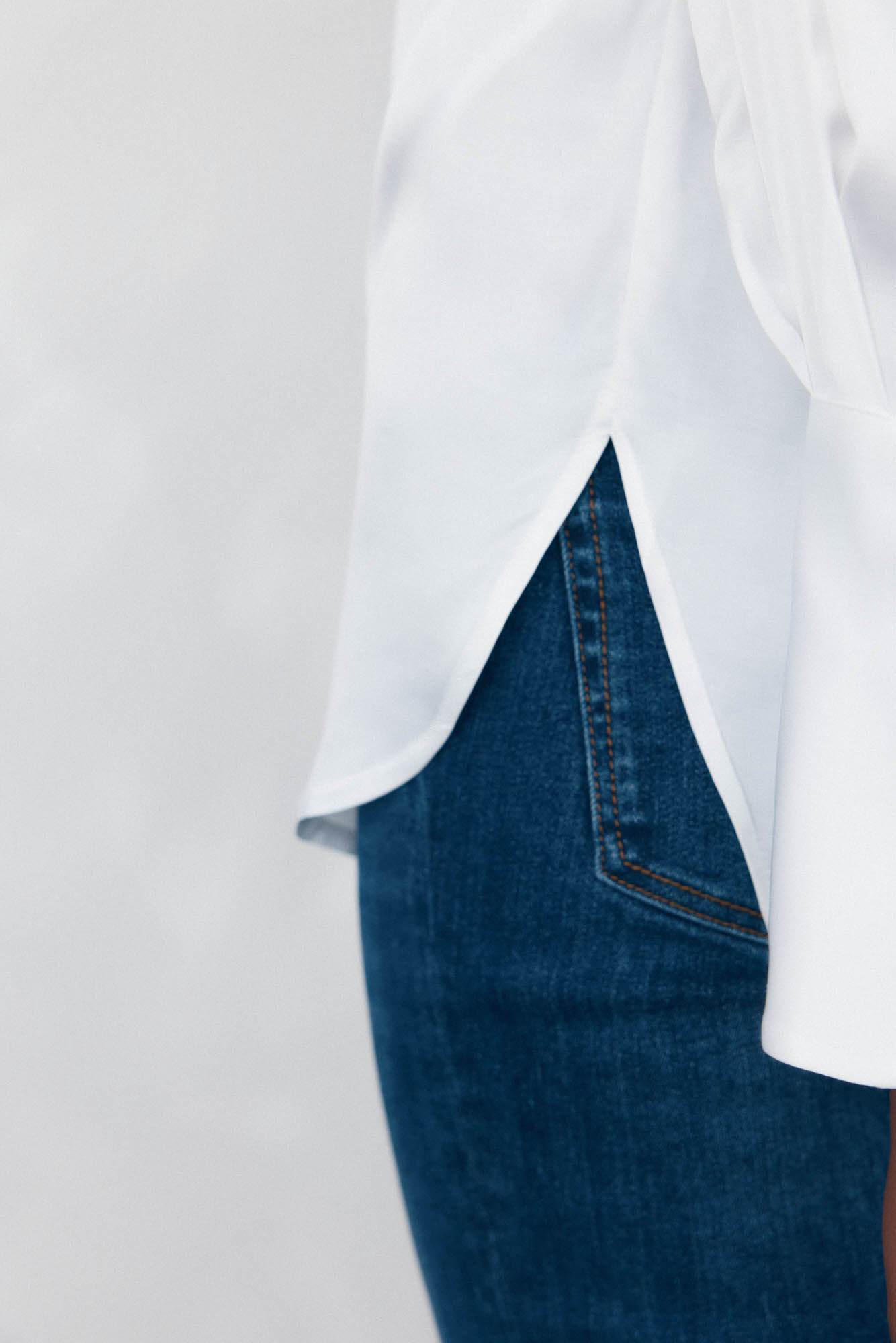 Pedro del Hierro Oversized satin shirt White