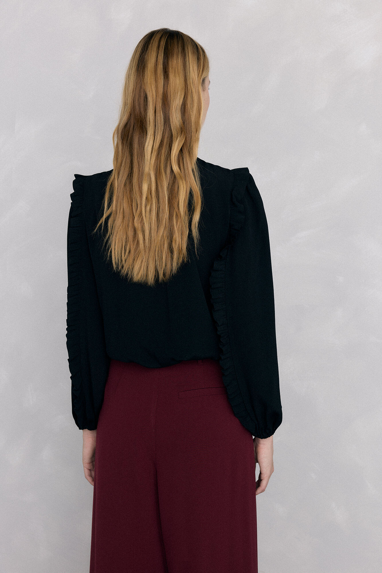 Pedro del Hierro Blusa de chiffon com babados Preto