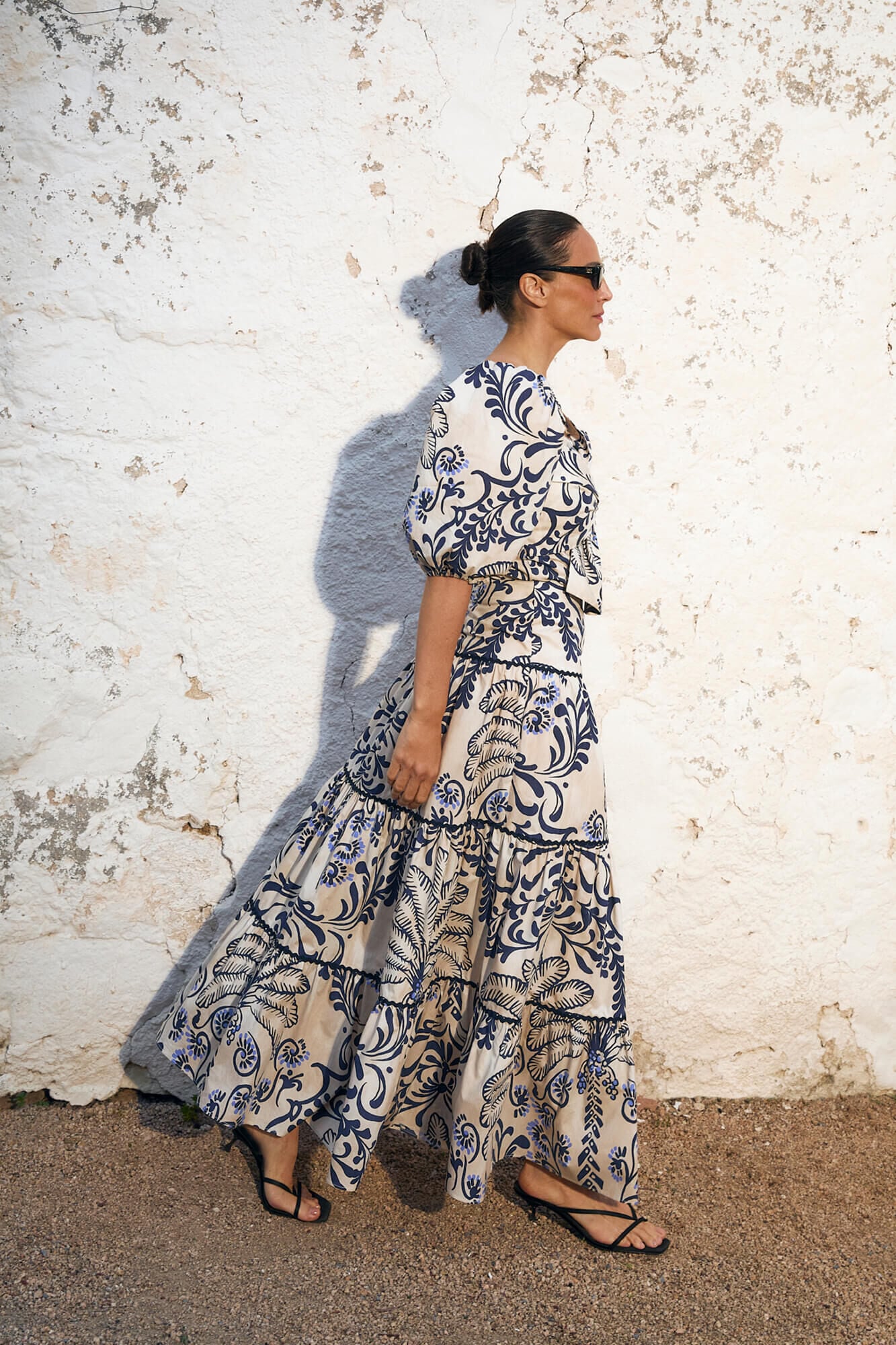 TFP by Tamara Falc&oacute; Saia com folhos estampada