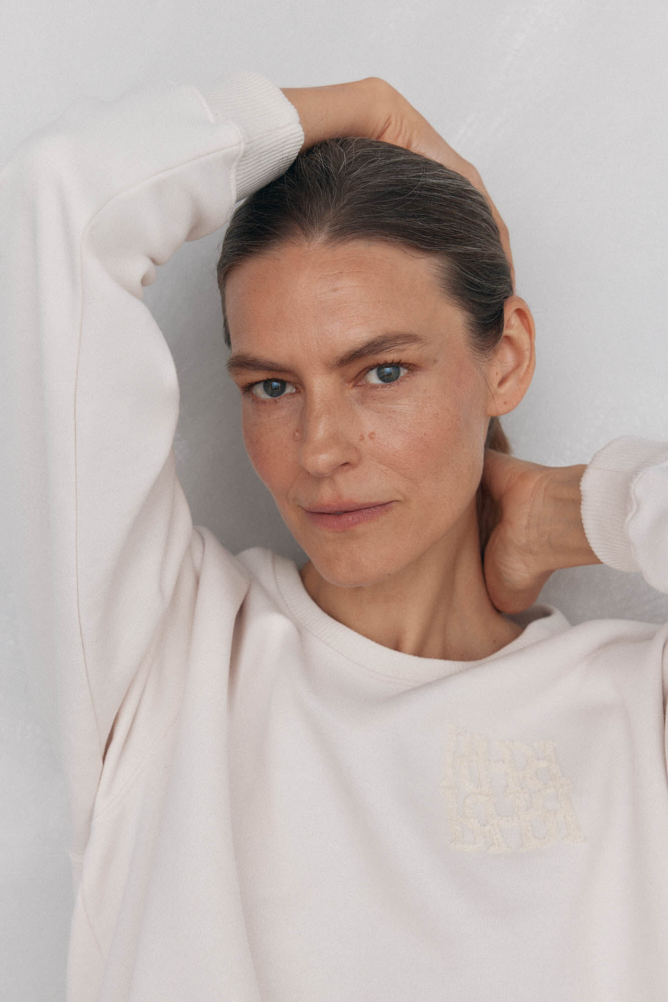 Pedro del Hierro Spanish cotton sweatshirt