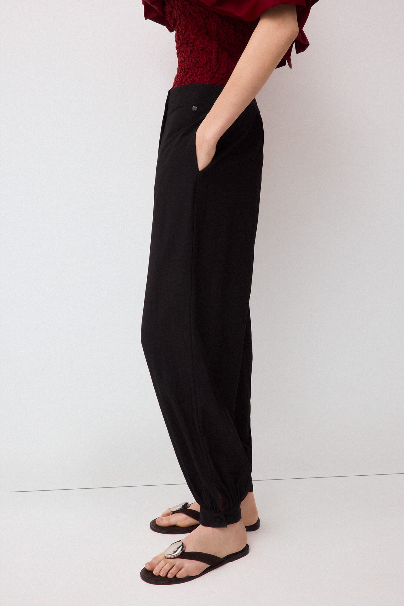 Pedro del Hierro Harem trousers Black