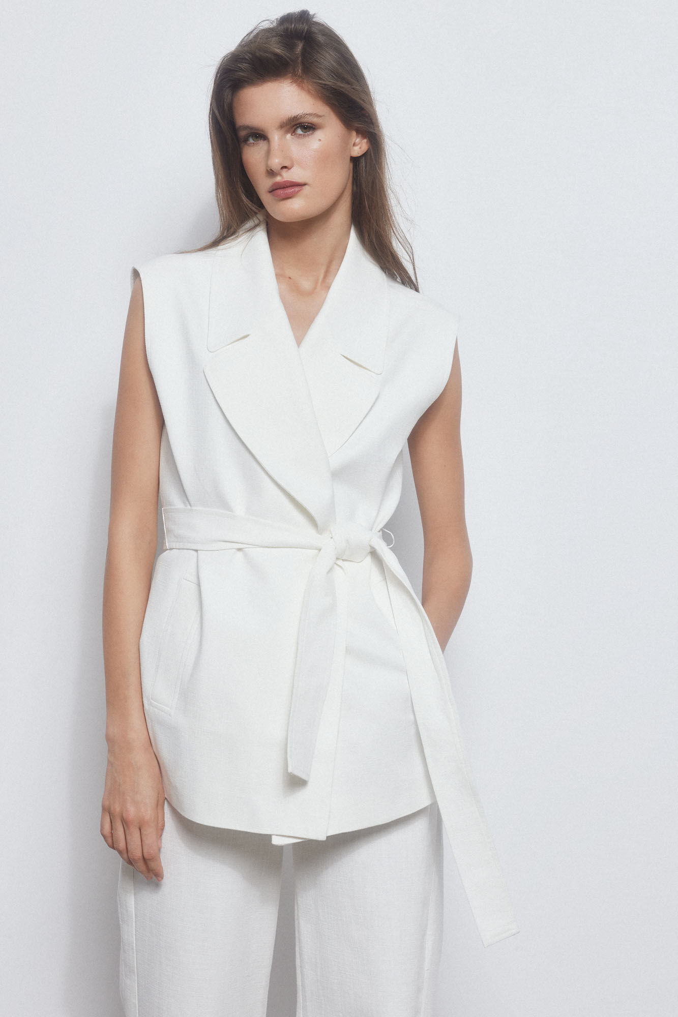 Pedro del Hierro Lapel waistcoat with belt Beige