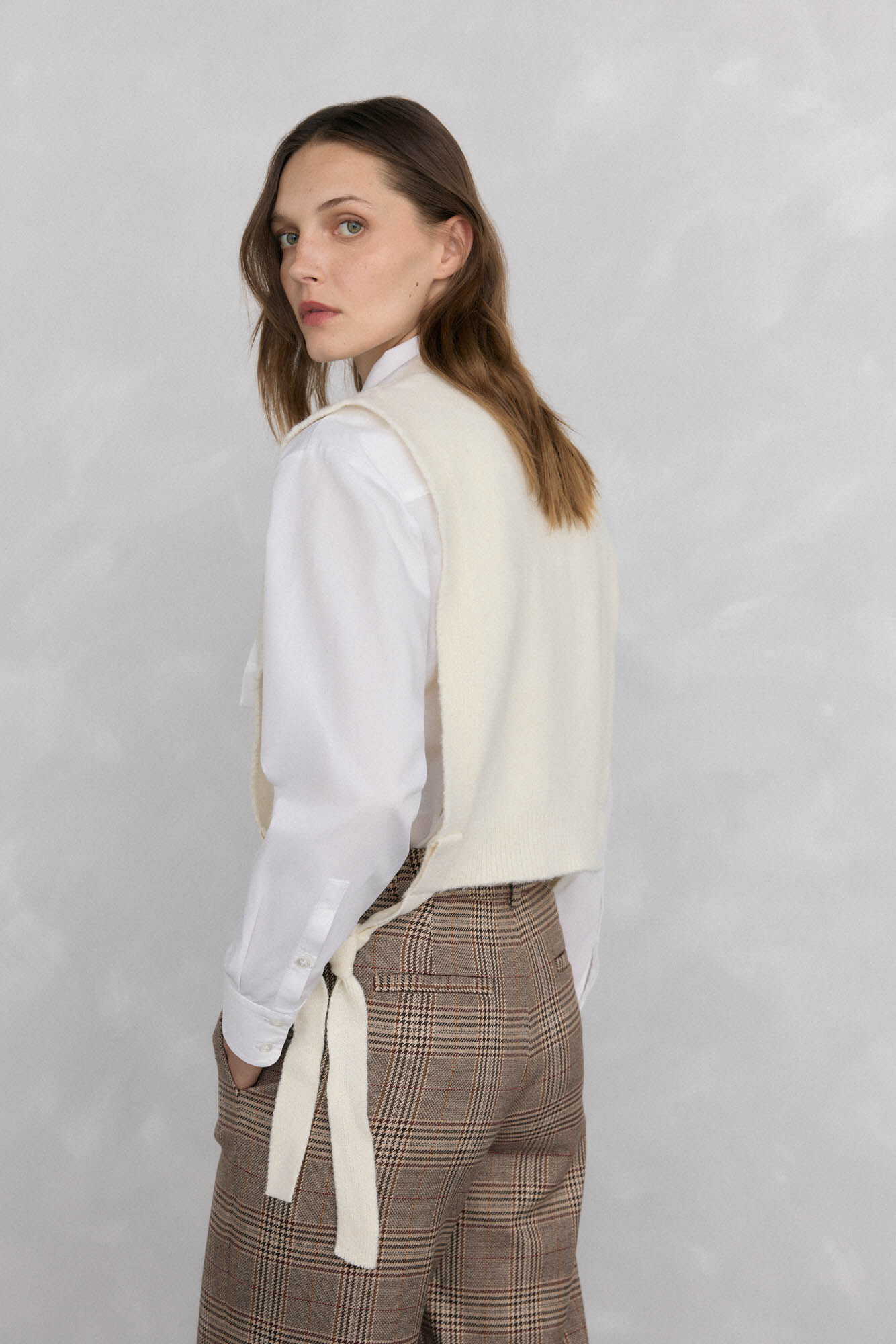 Pedro del Hierro Knitted vest Beige