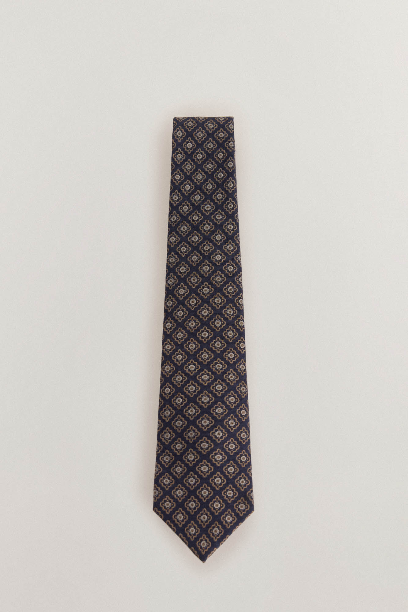 Pedro del Hierro Natural silk tie