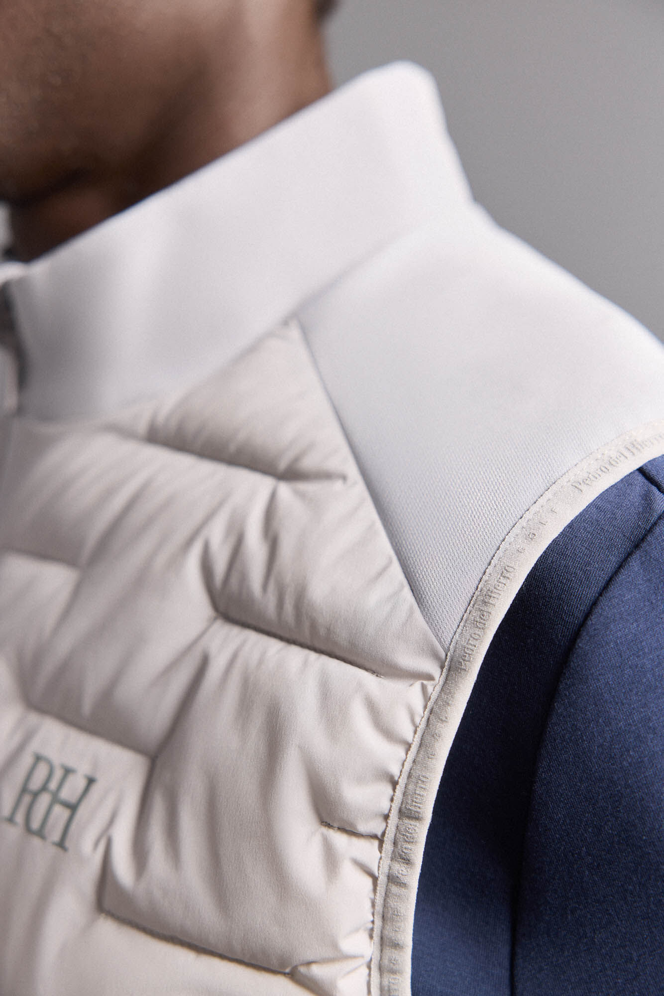 Pedro del Hierro Ultralight golf vest Grey