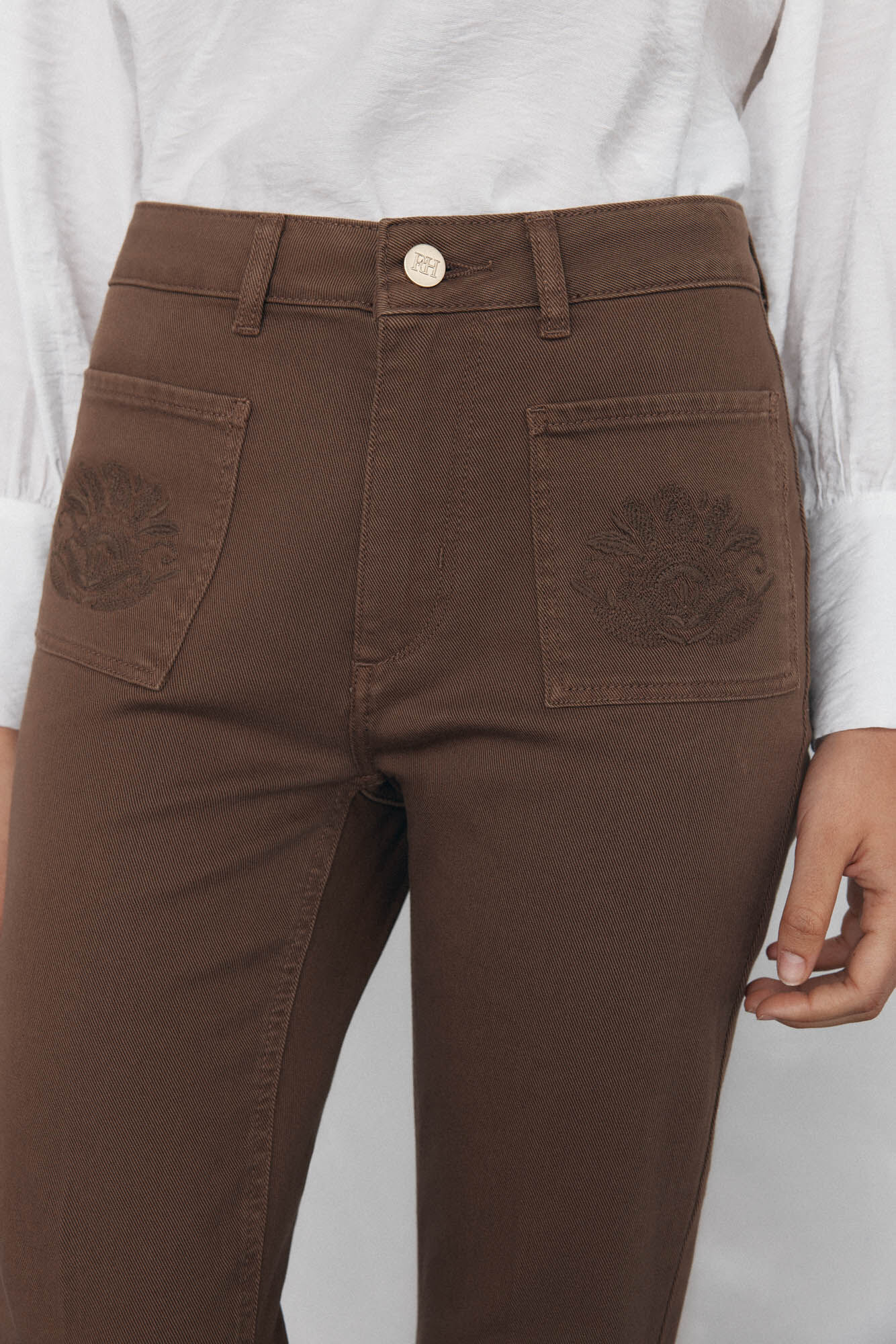 Pedro del Hierro Jeans flare cropped Marr&oacute;n